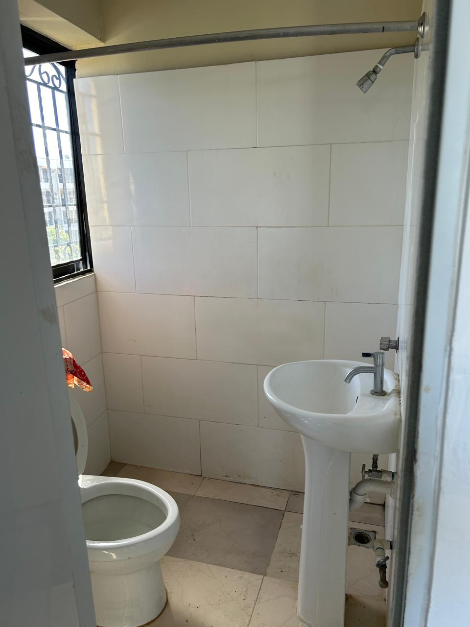 apartamentos - Se alquila en Ens. Quisqueya. 3