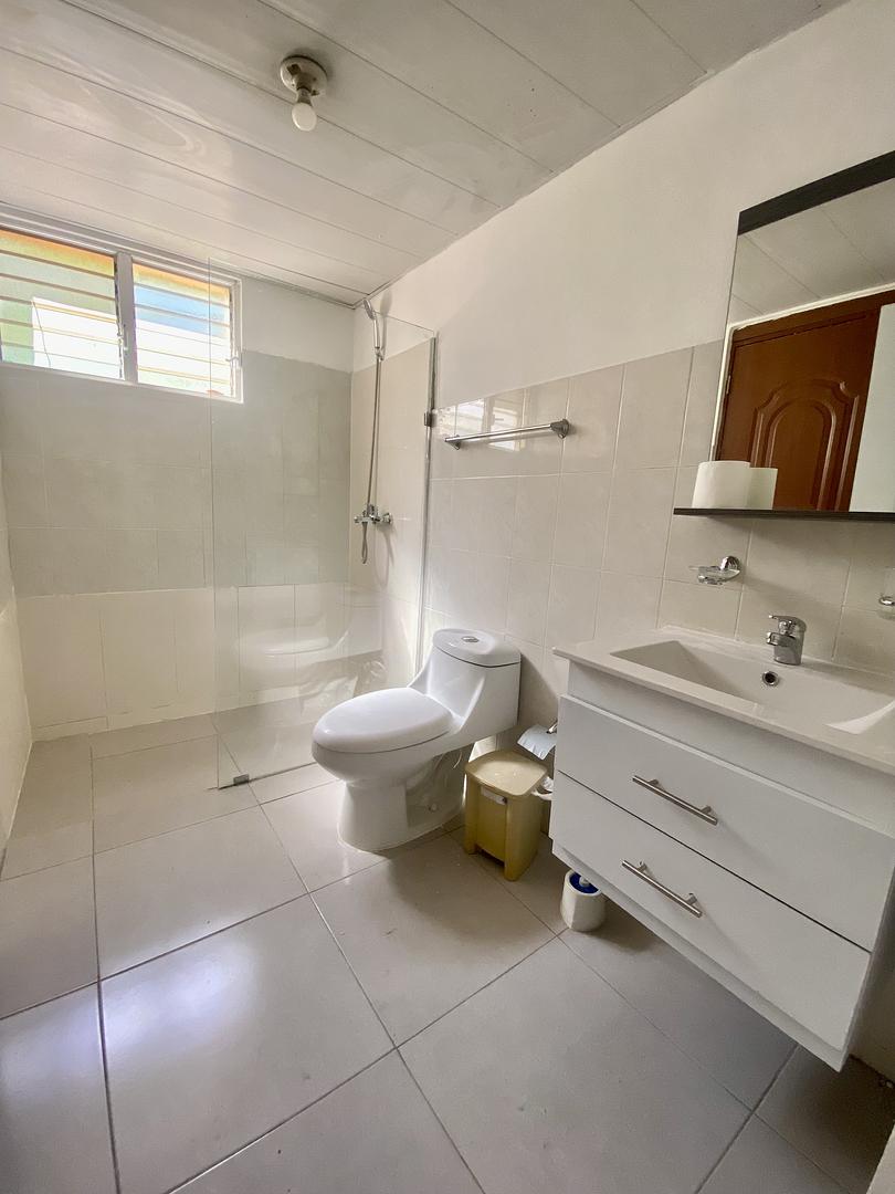 apartamentos - Segundo nivel de renta en la Urb Fernandez 6
