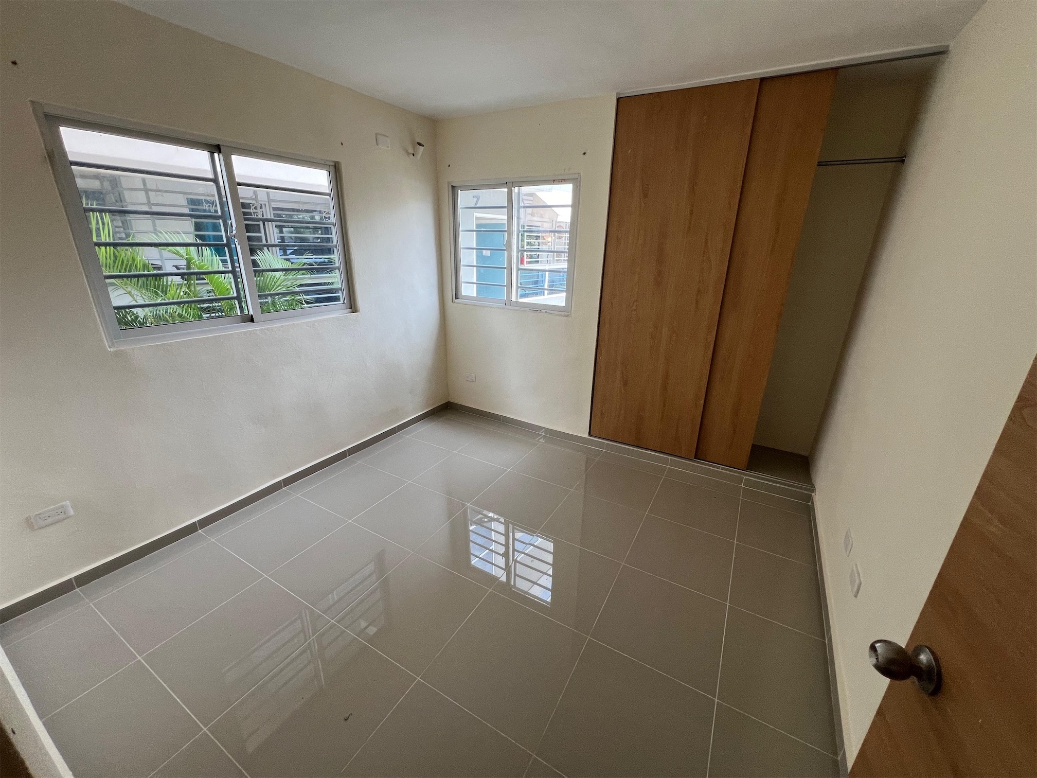 apartamentos - apartamento con patio en la autopista de san Isidro Santo Domingo  6