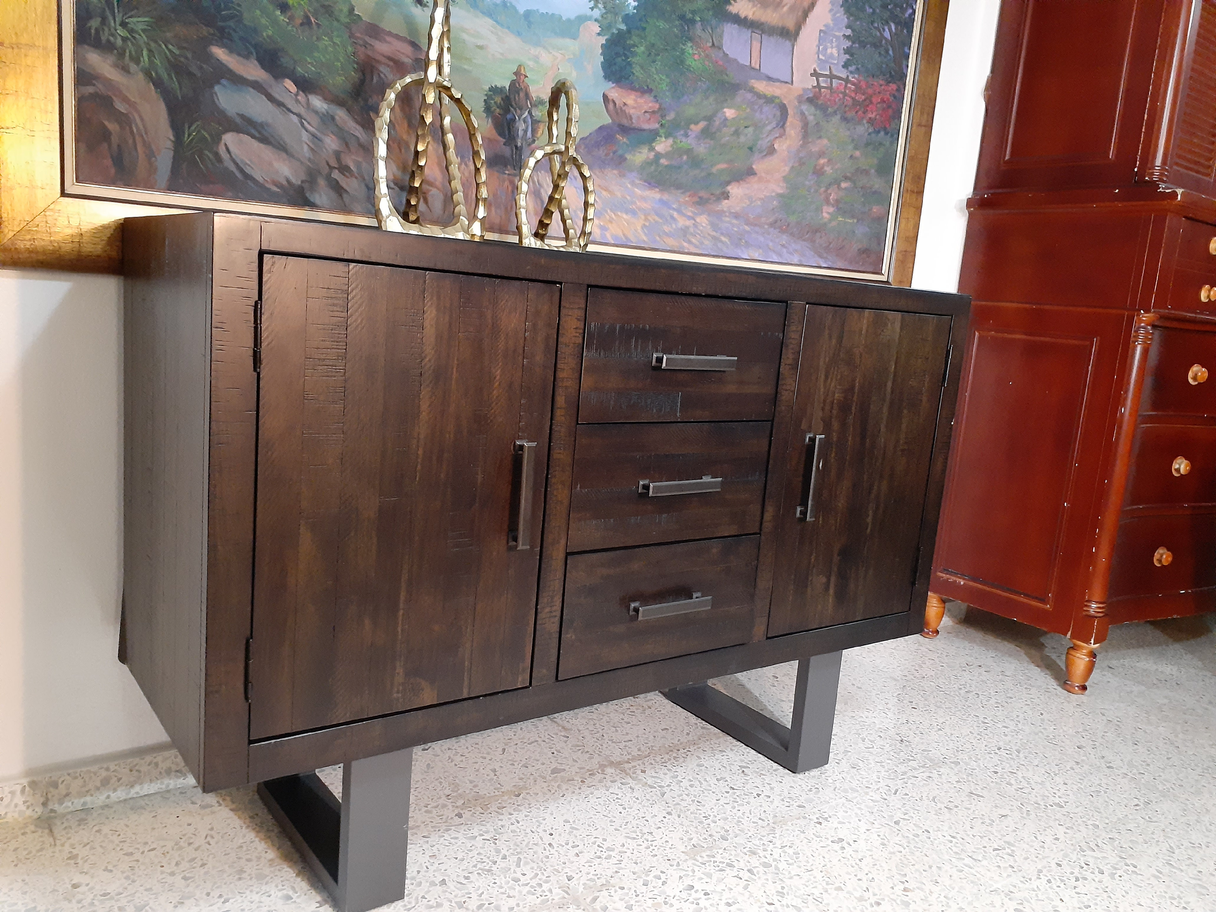 muebles y colchones - Credenza o repisa elegante moderna en madera y hierro