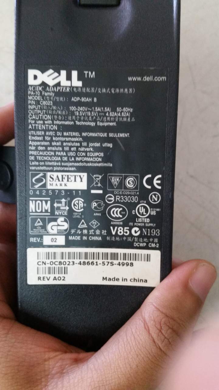 computadoras y laptops - cargador dell 3