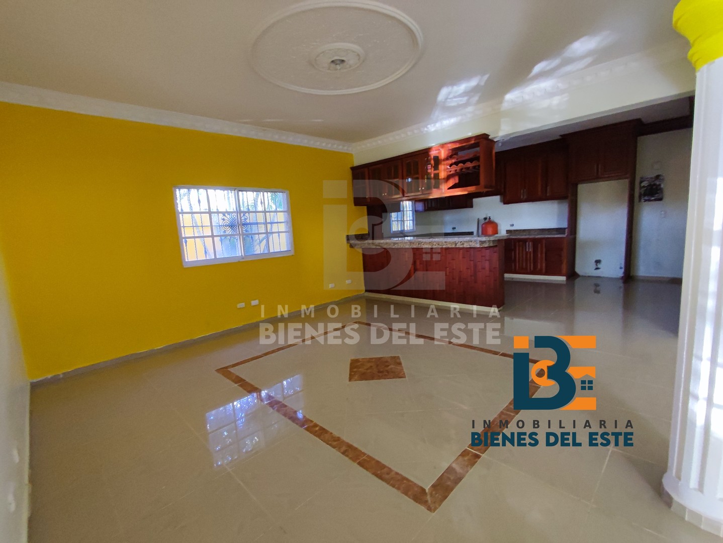 casas - SE RENTA Amplia CASA Con CINCO Habitaciones en Residencial Villa España, Calle S 2