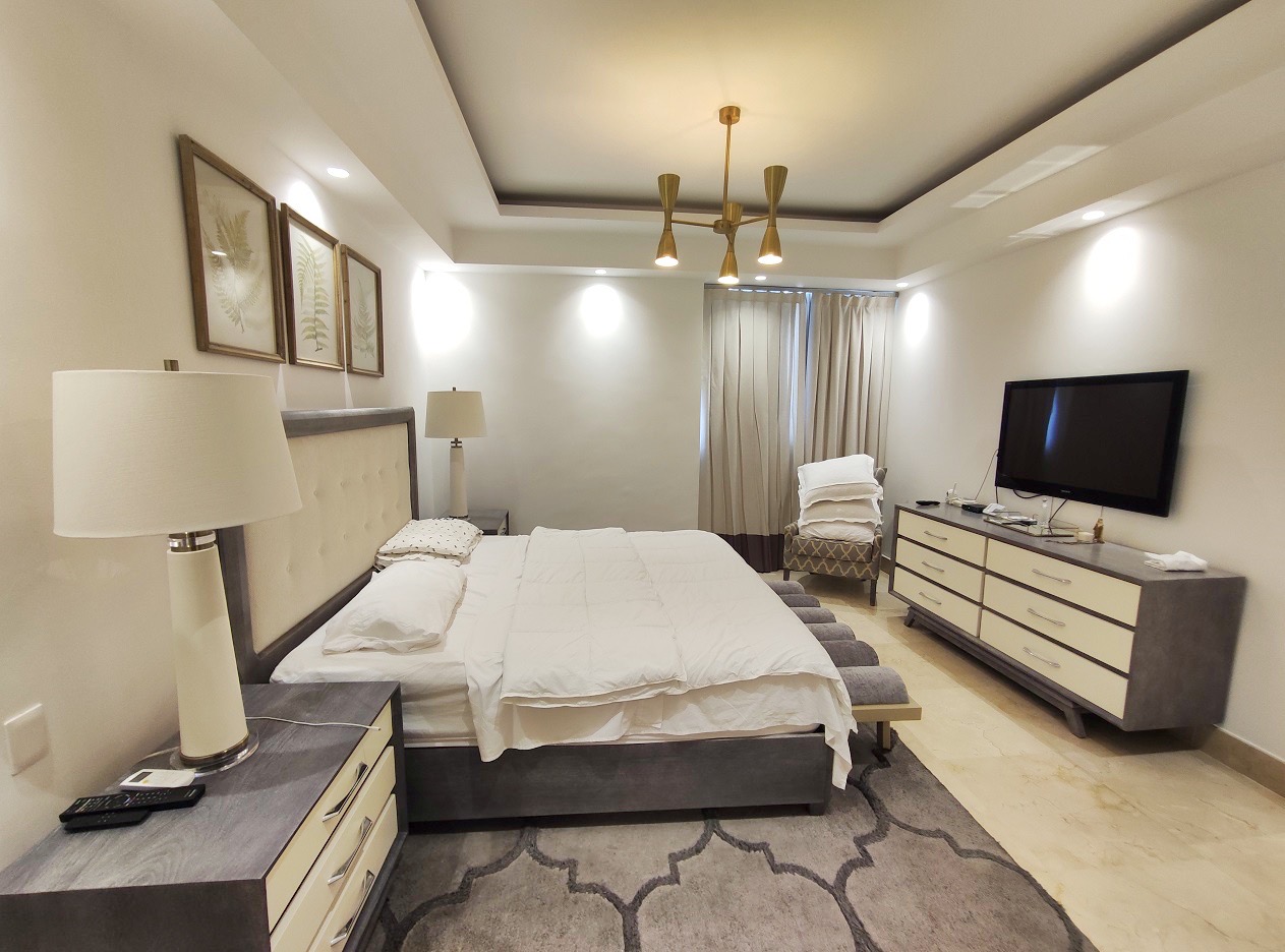 apartamentos - Lujoso apartamento de venta en La Esmeralda 9