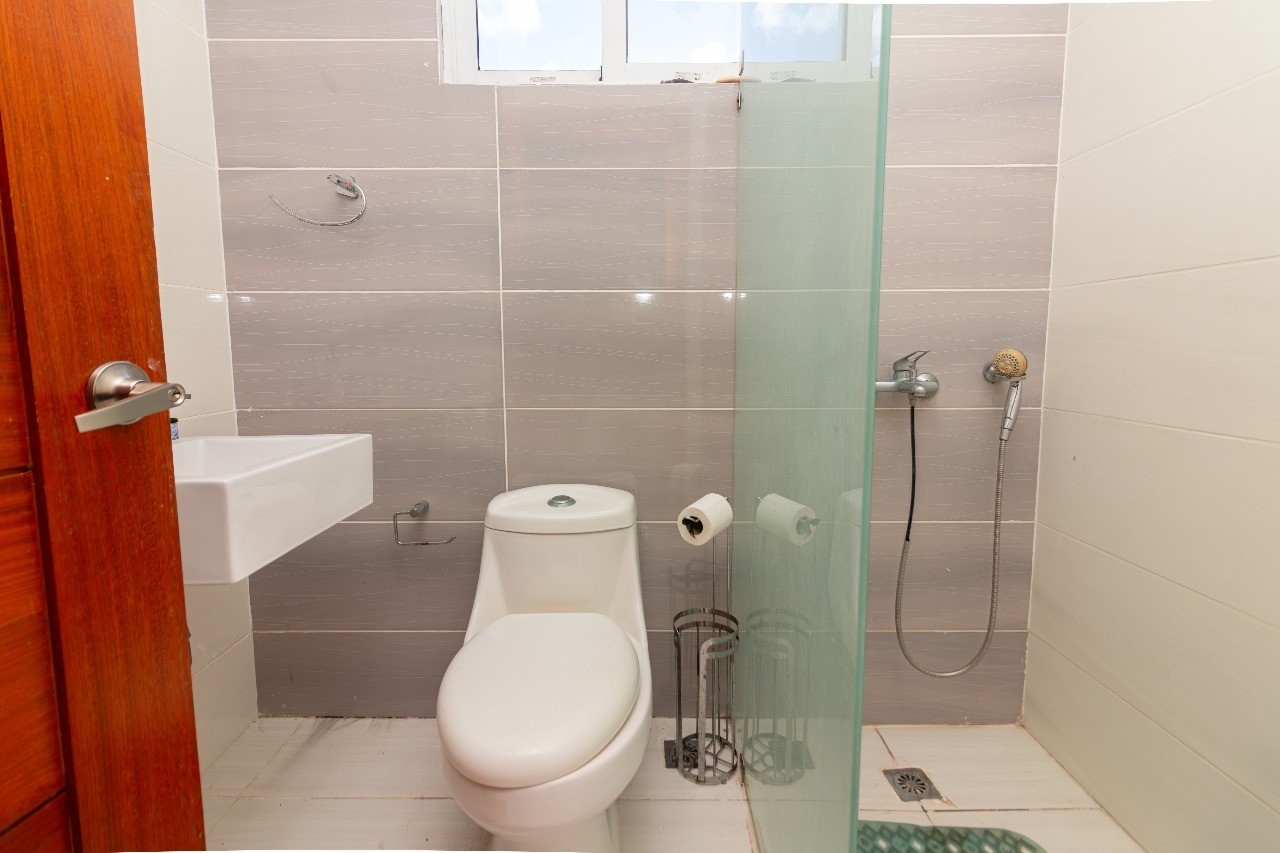 apartamentos - Vendo Apartamento en 📍Renacimiento 
⚡3- habitaciones cada una con 
     baño  6