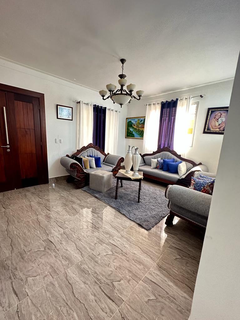 casas - Casa en Terminacion Ubicada en Urbanizacion Cerrada, Gurabo 4