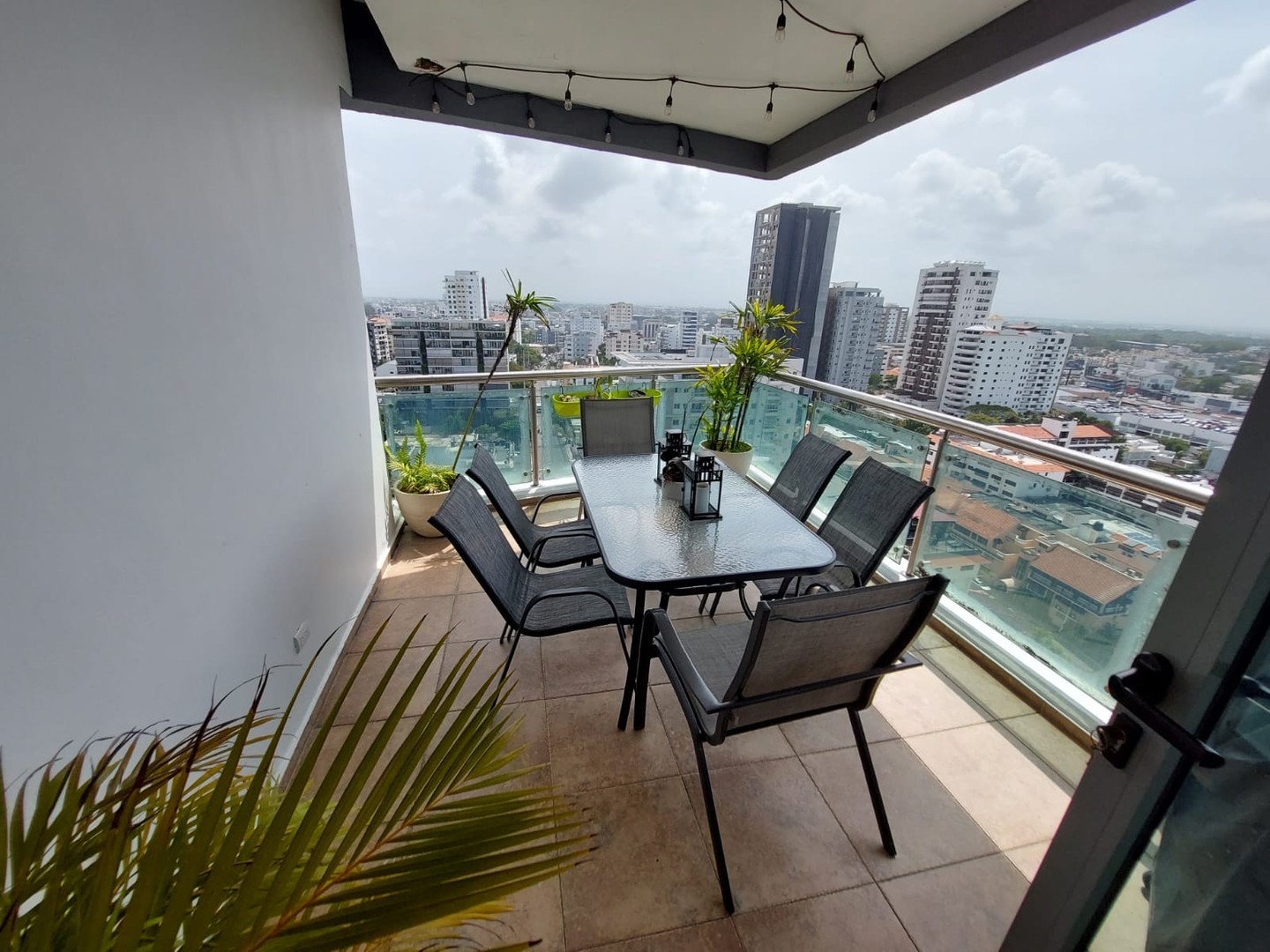 apartamentos - Apartamento piantini piso 14
 7