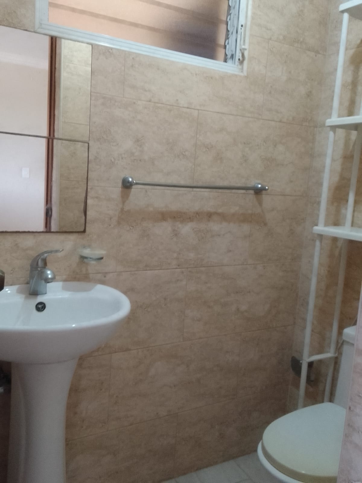 apartamentos - vendo apartamento en la Avenida Independencia  7