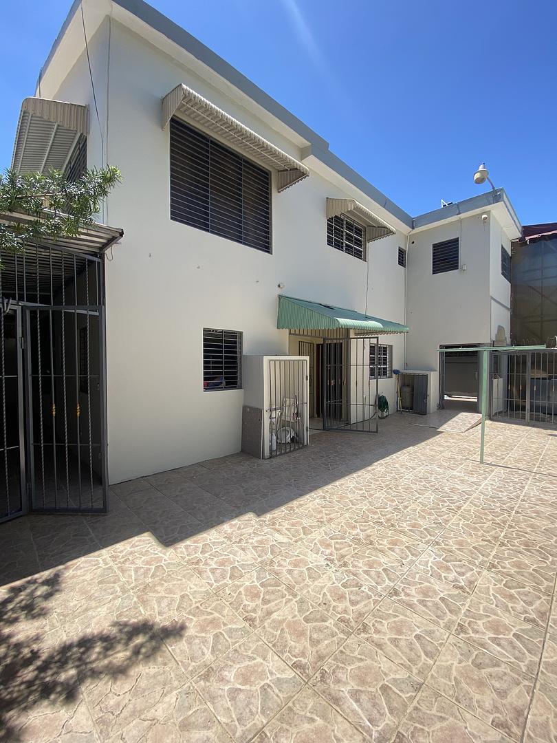 casas - se vende hermosa en residencial Alpes 2 zona oriental , 17.3 millones  5