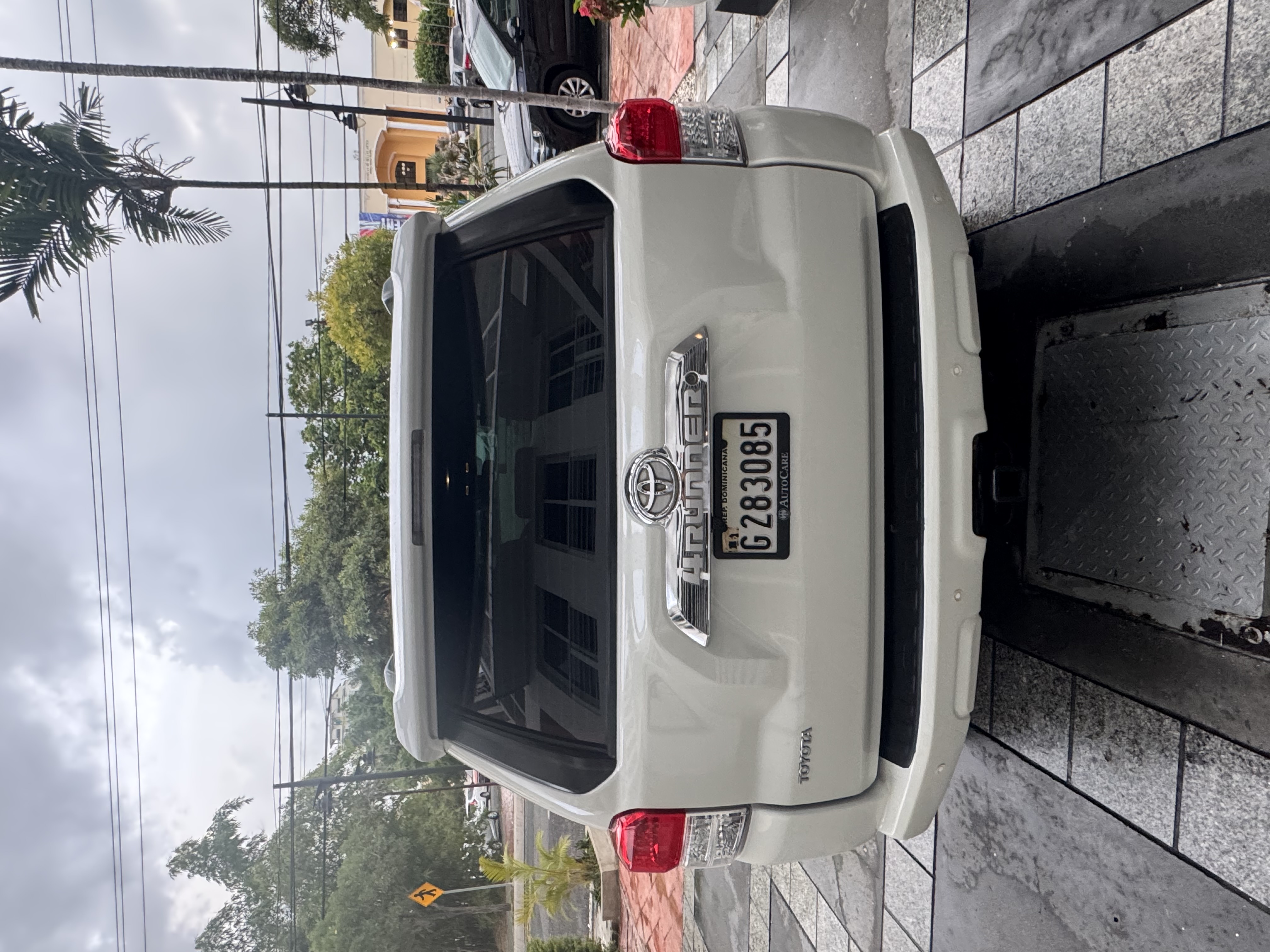 jeepetas y camionetas - Vendo Toyota 4Runner SR5 de Oportunidad!!! 9