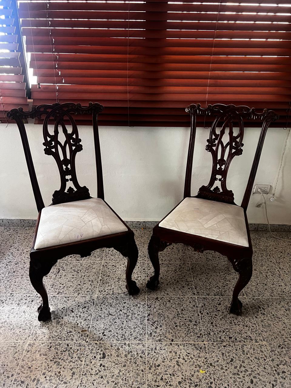 muebles y colchones - Sillas en caoba