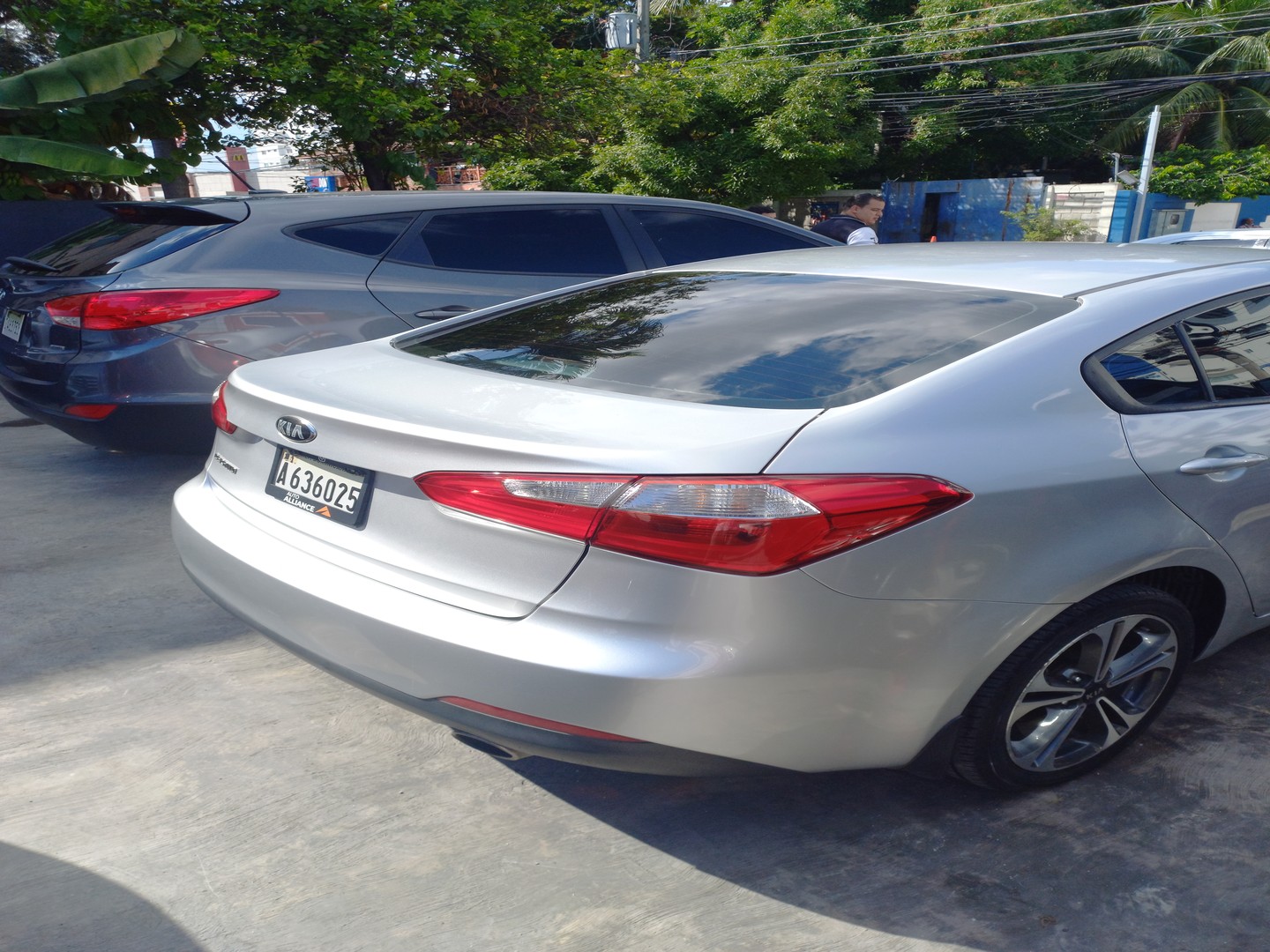 carros - Kia Cerato 2014  en 600k 3