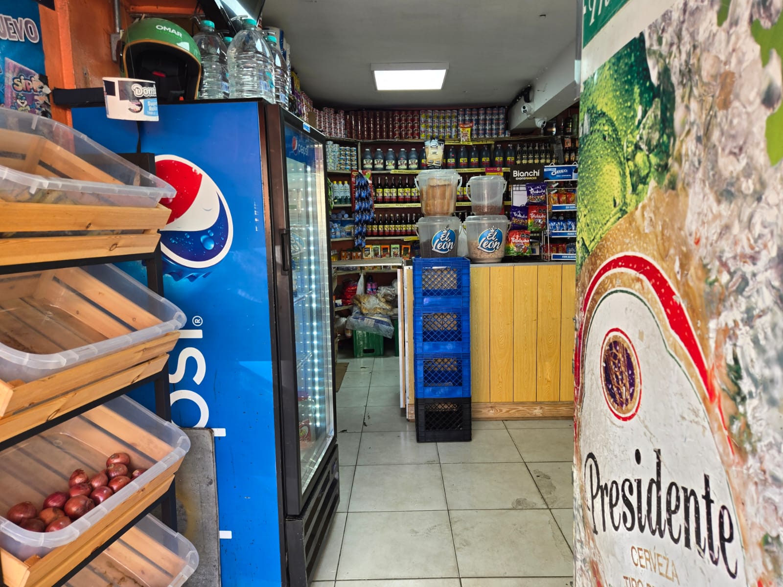 oficinas y locales comerciales - Venta de colmado 3