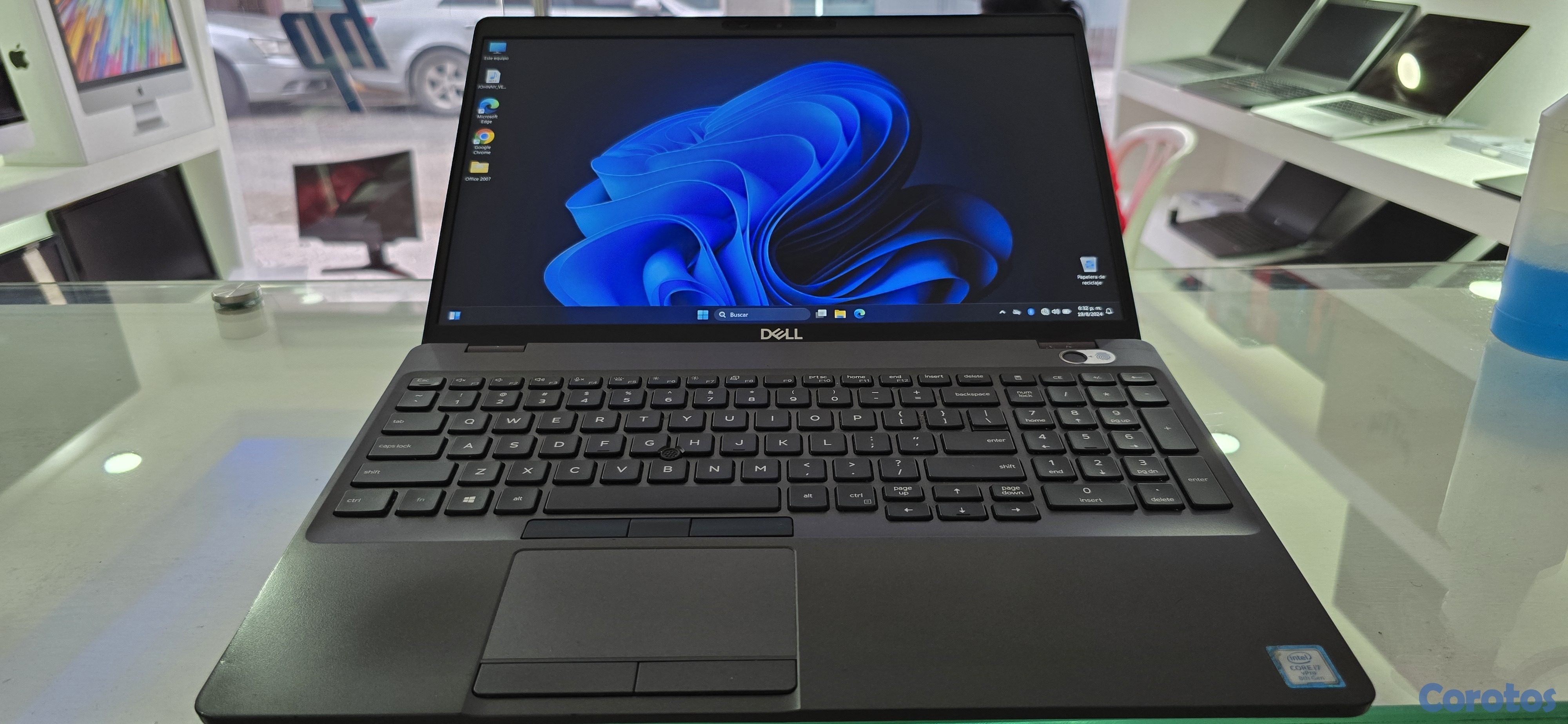 computadoras y laptops - Dell 5500 17 Pulg Core i7 8va Ram 16gb ddr4 Disco 1tb ssd Video 8gb 2