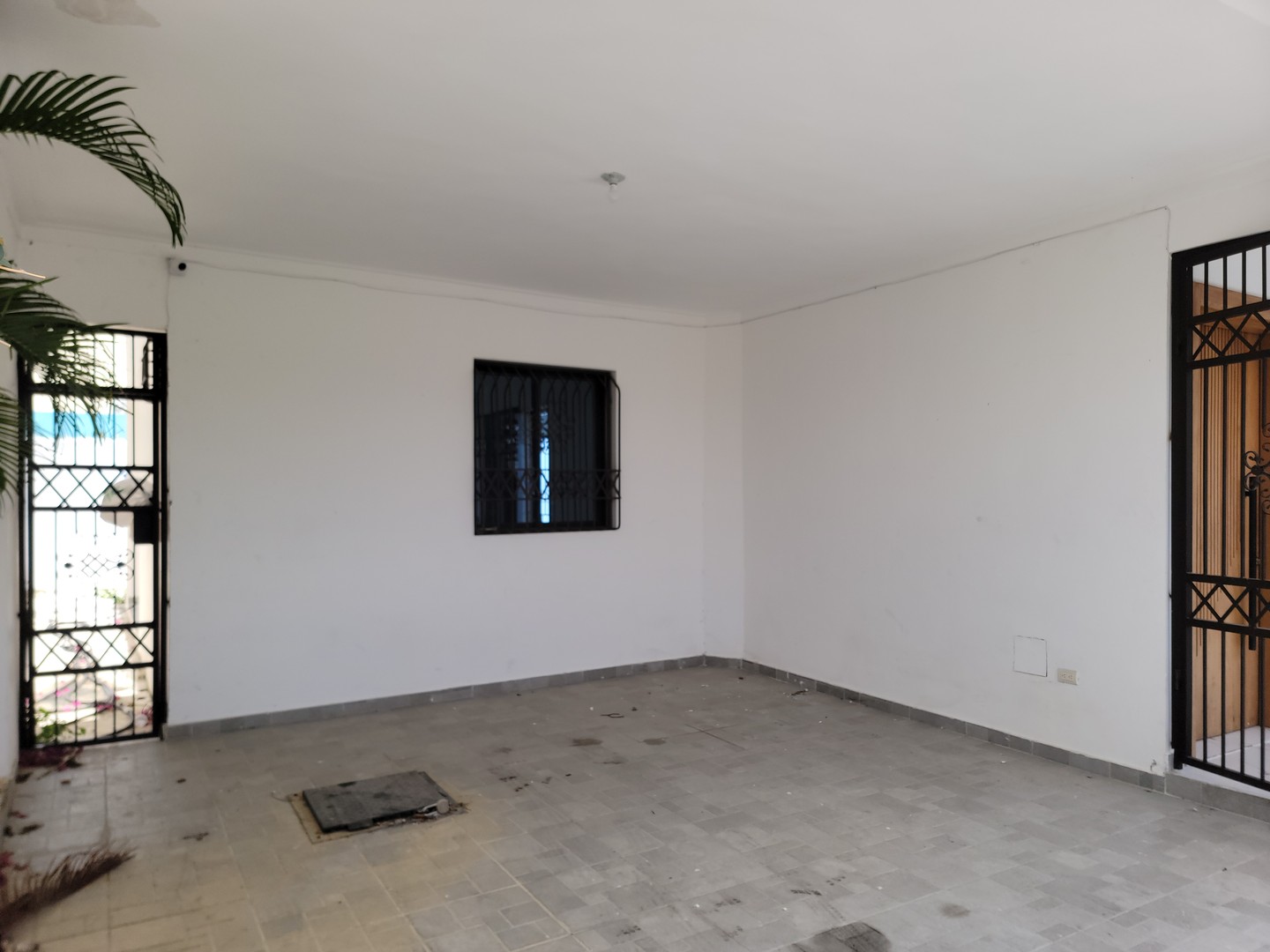 casas - ¡🏡 SE VENDE CASA ESPACIOSA EN BRISA ORIENTAL, SANTO DOMINGO ESTE  1
