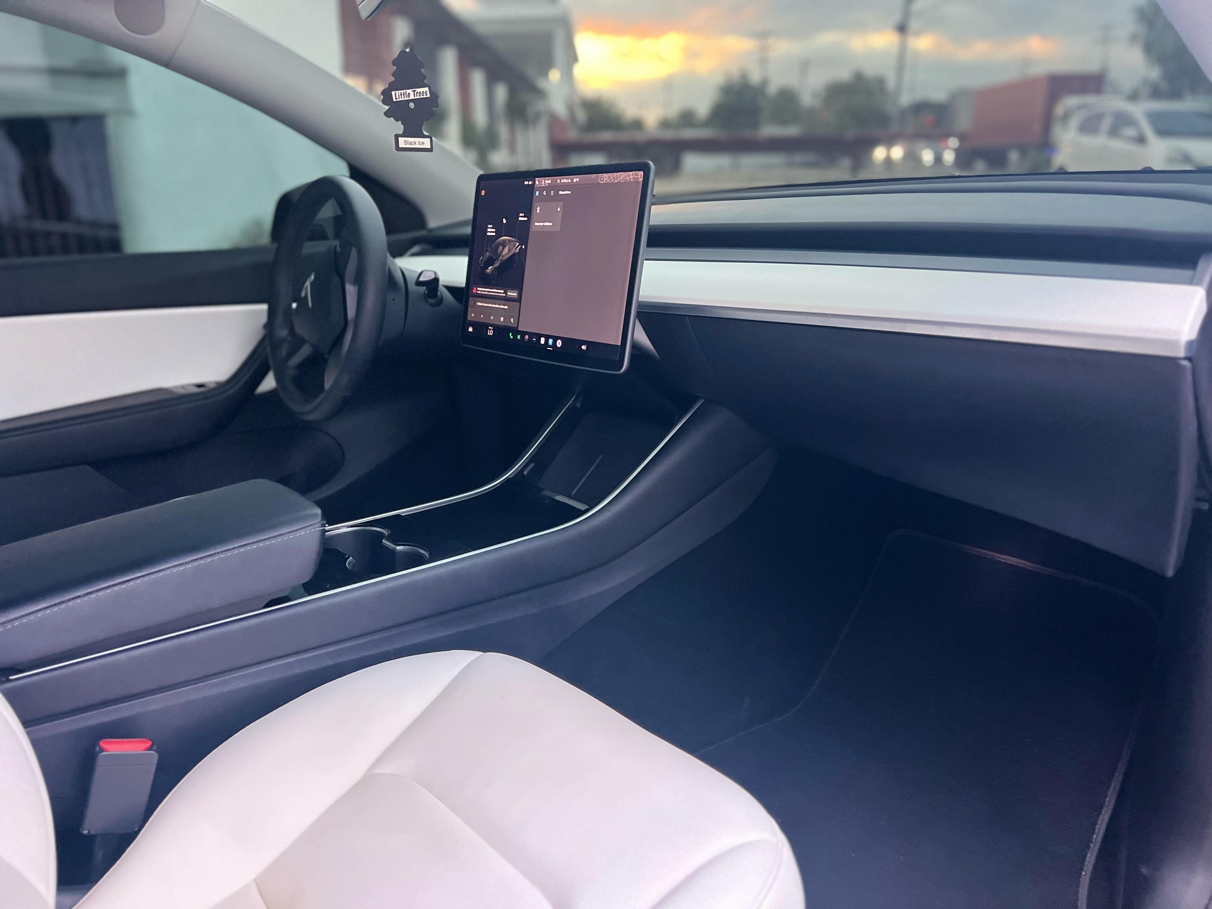 carros - Tesla Model Y Performance  6