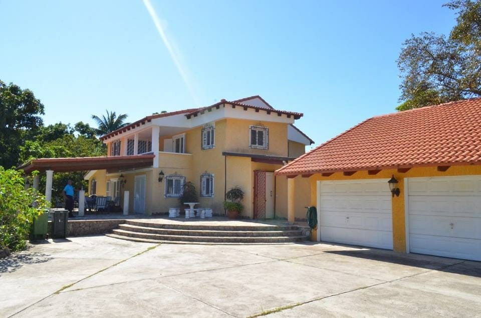 casas vacacionales y villas - VILLA EN VENTA EN PUERTO PLATA, REPUBLICA DOMINICANA. 0