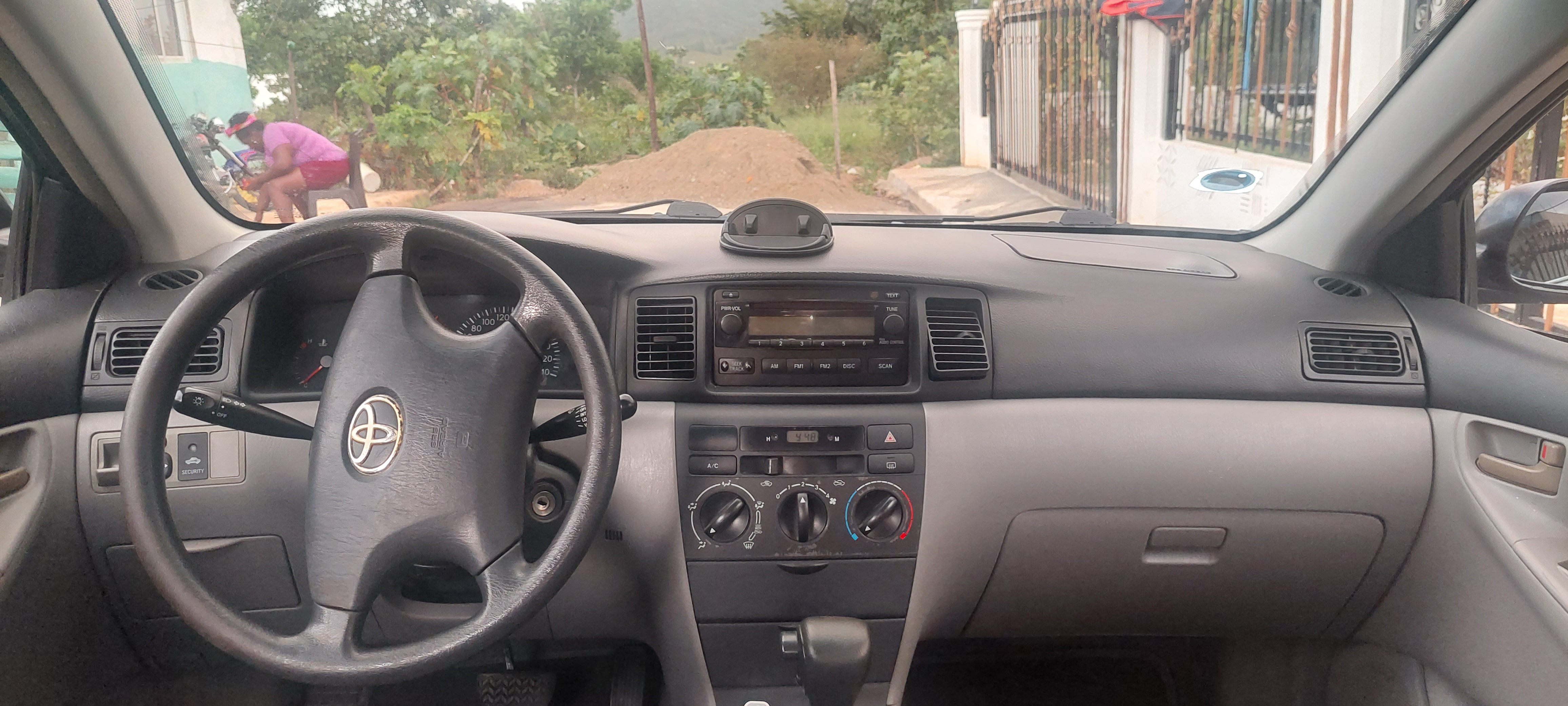 carros - Se vende Toyota Corolla XEi de oportunidad. 2