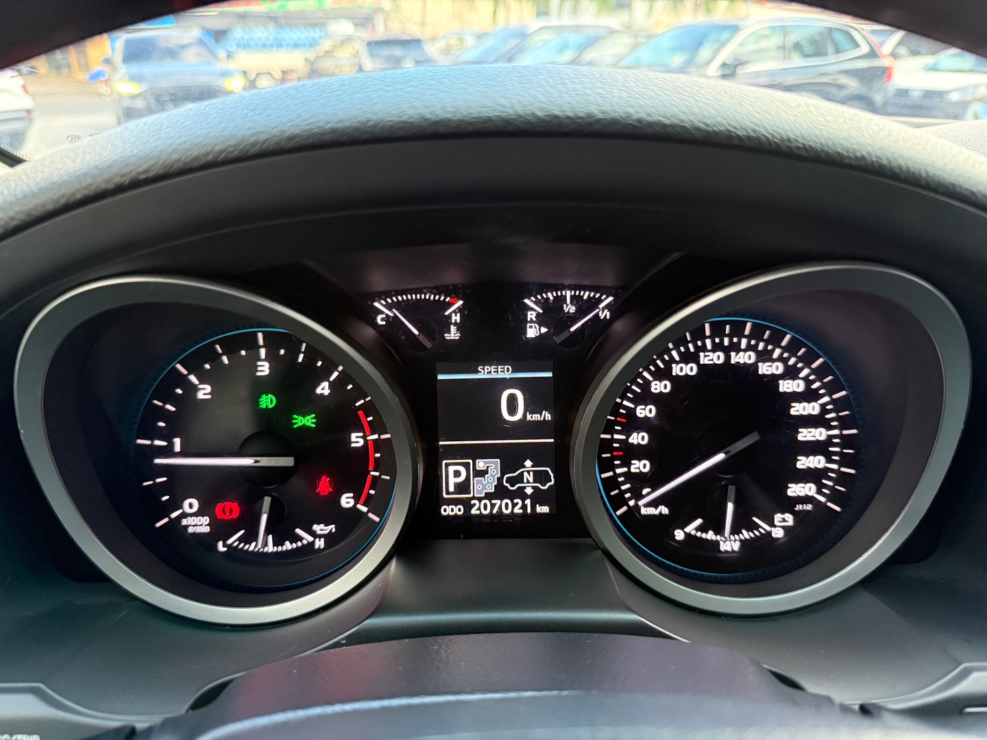 jeepetas y camionetas - Toyota Land Cruiser 2013 Impecable!!! 8