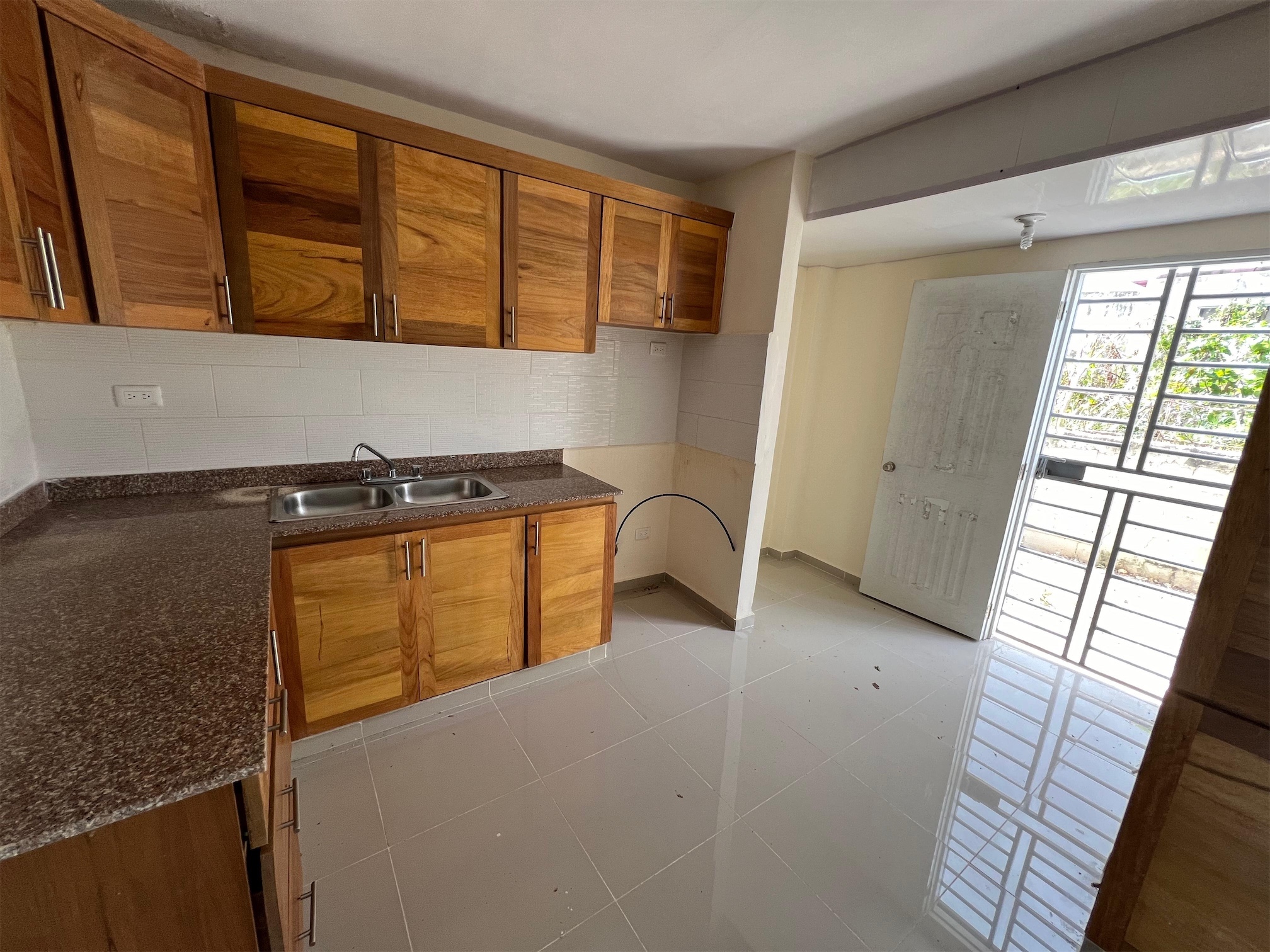 apartamentos - apartamento con patio en la autopista de san Isidro Santo Domingo  7