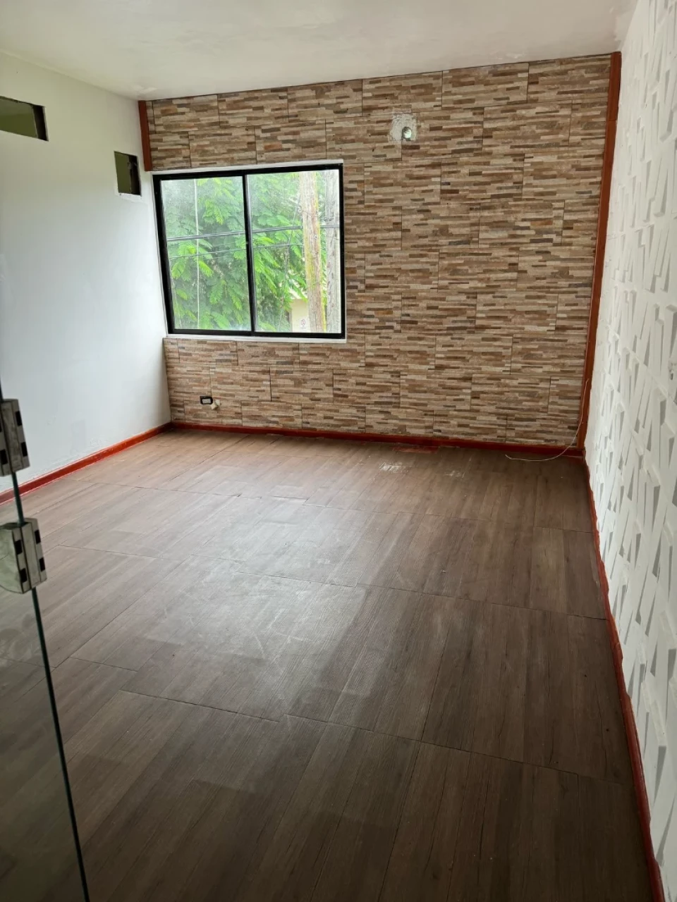 oficinas y locales comerciales - Propiedad comercial en la zona más activa de Sosúa 1