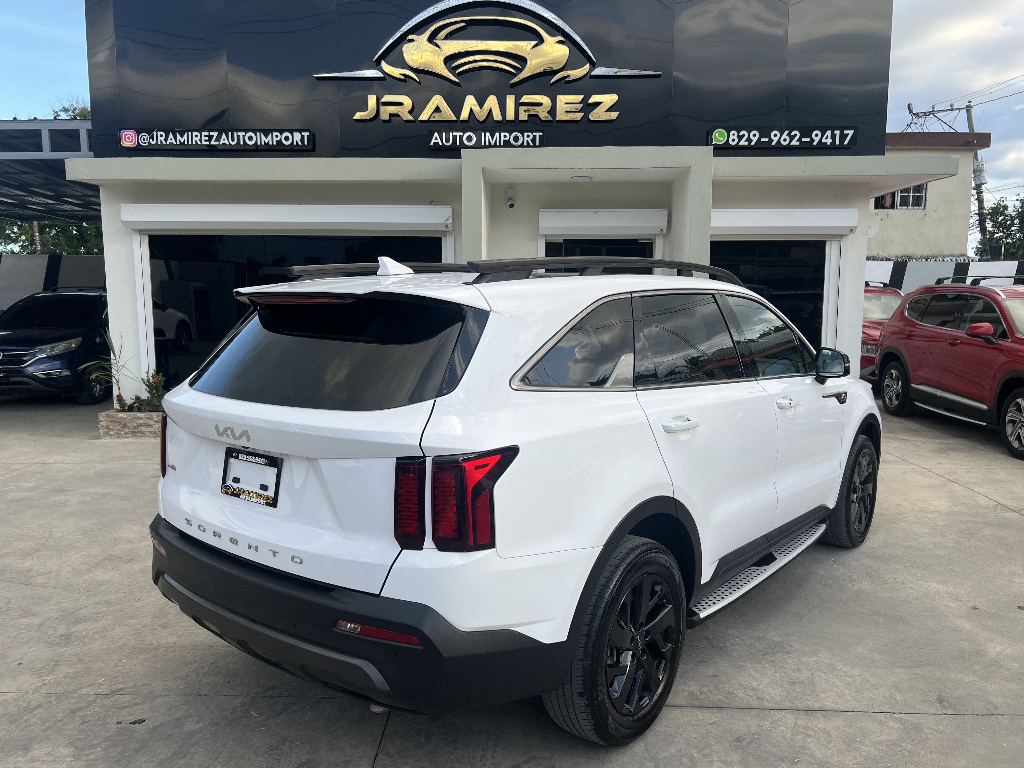 jeepetas y camionetas - Kia Sorento 2022 X-Line S AWD 3