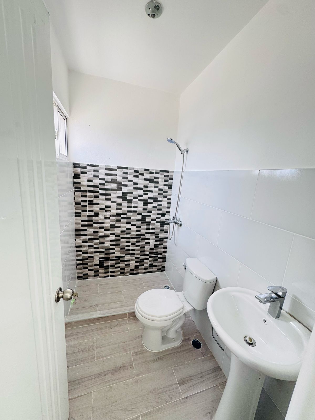apartamentos - APARTAMENTO EN VENTA EN LA BARRANQUITA, SANTIAGO. 5