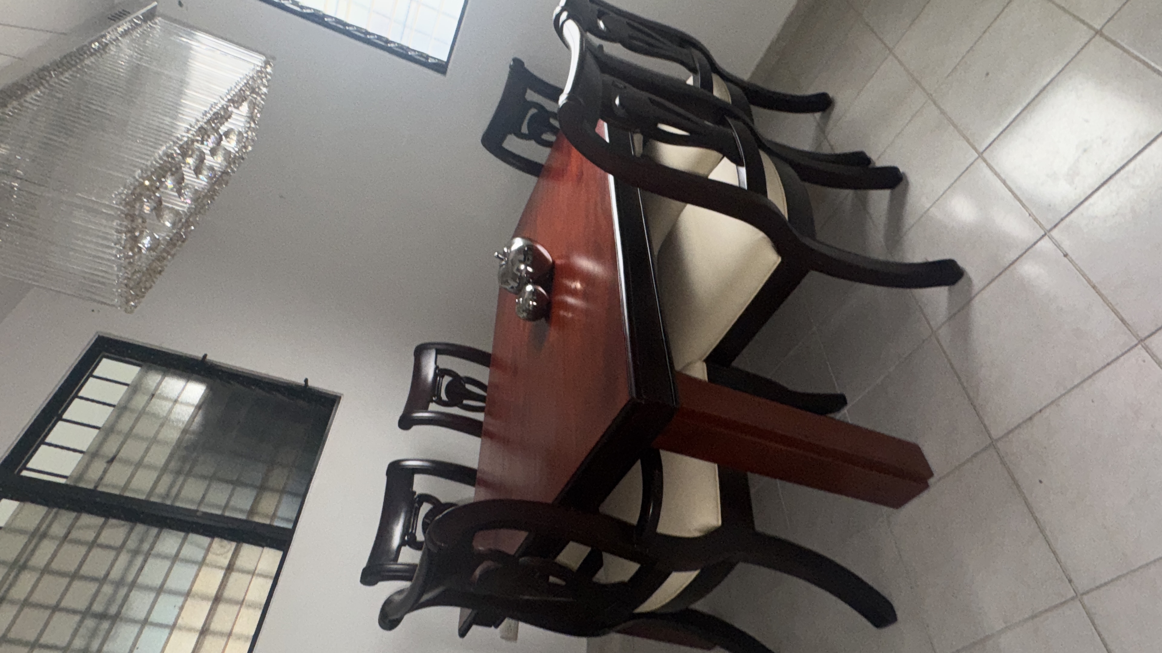 muebles y colchones - Juego de comedor en caoba 