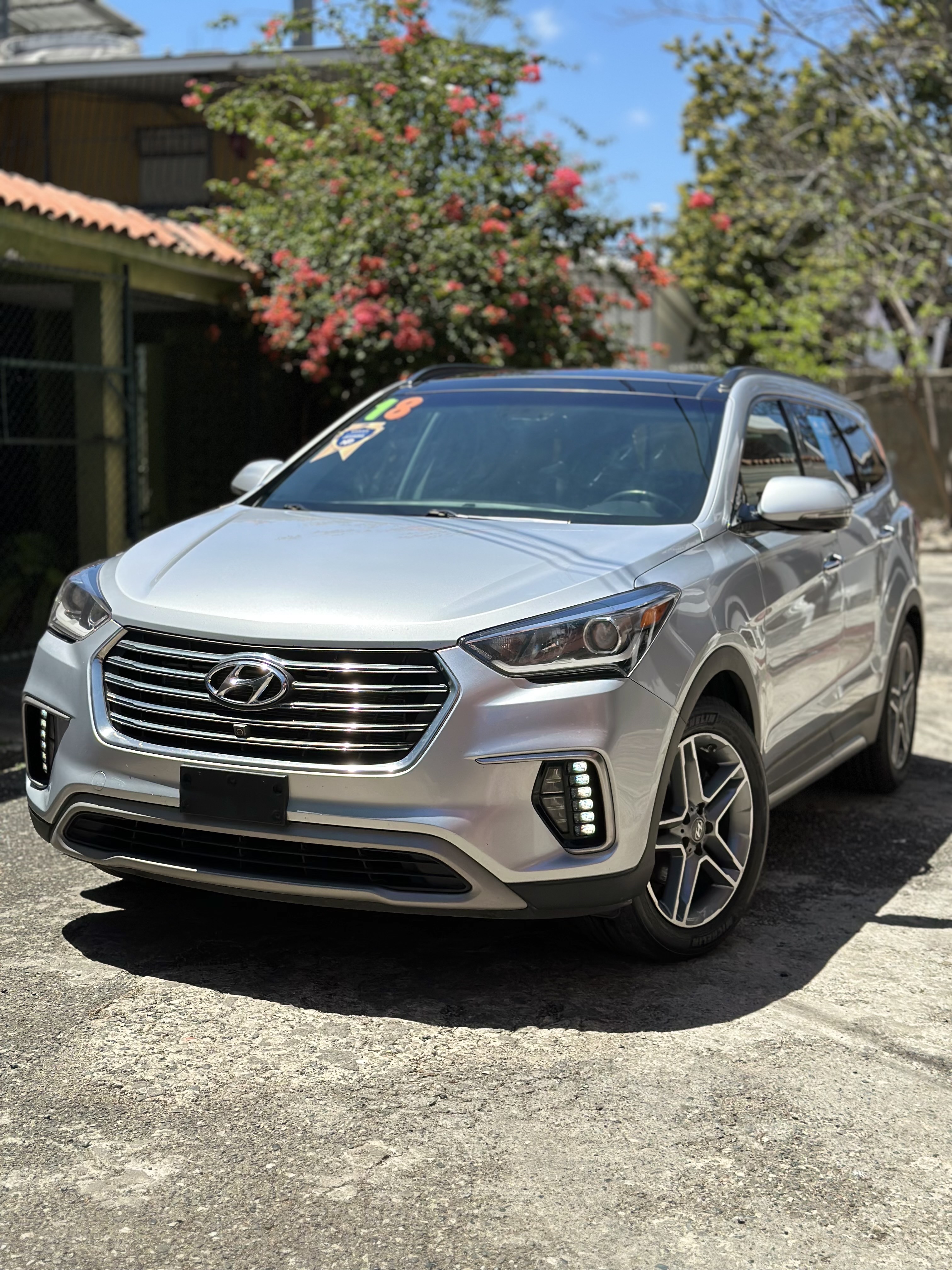jeepetas y camionetas - HYUNDAI GRAND SANTA FE LIMITED 2018  
