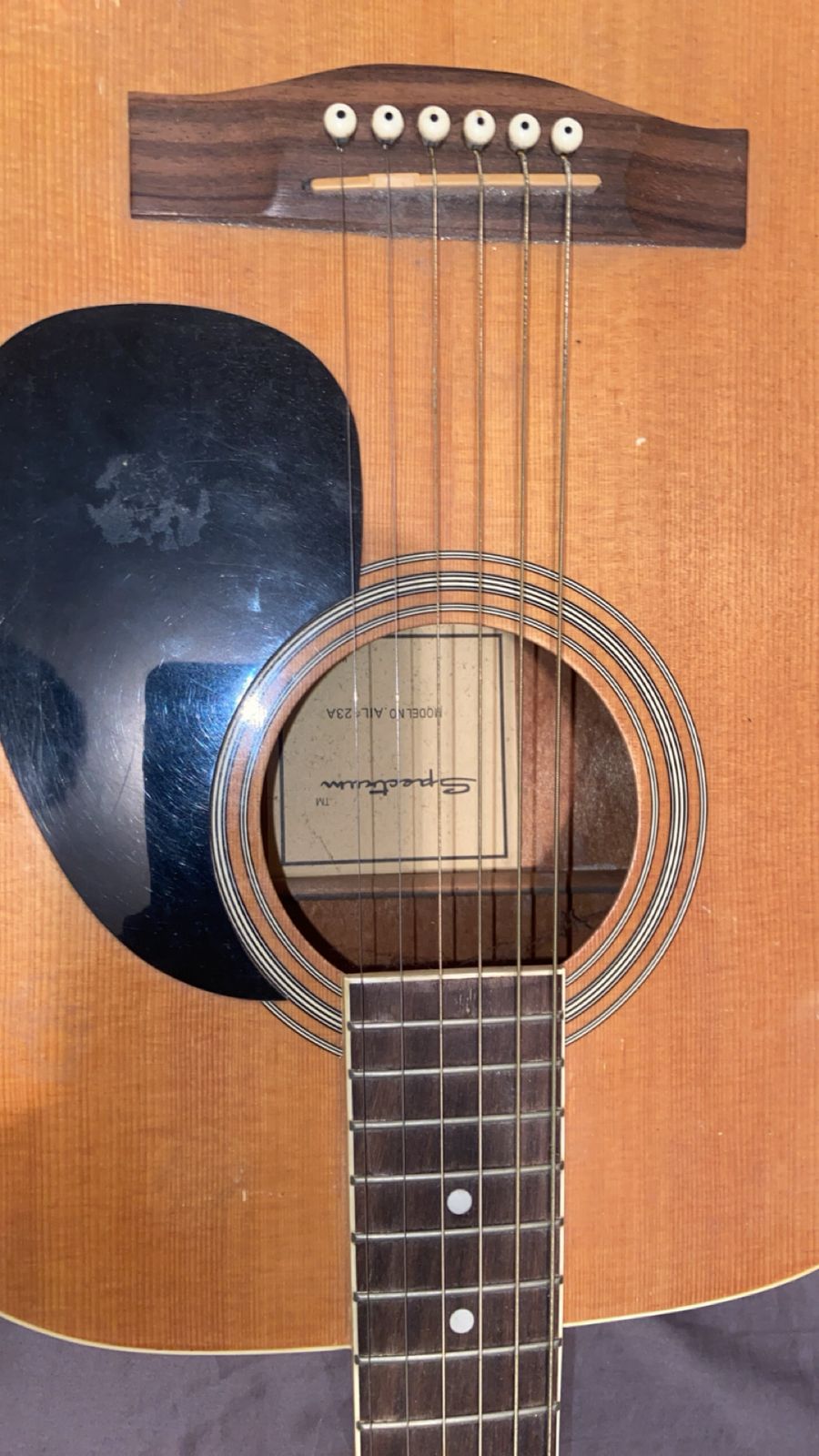 instrumentos musicales - VENDO GUITARAS USADAS COMO NUEVAS 2