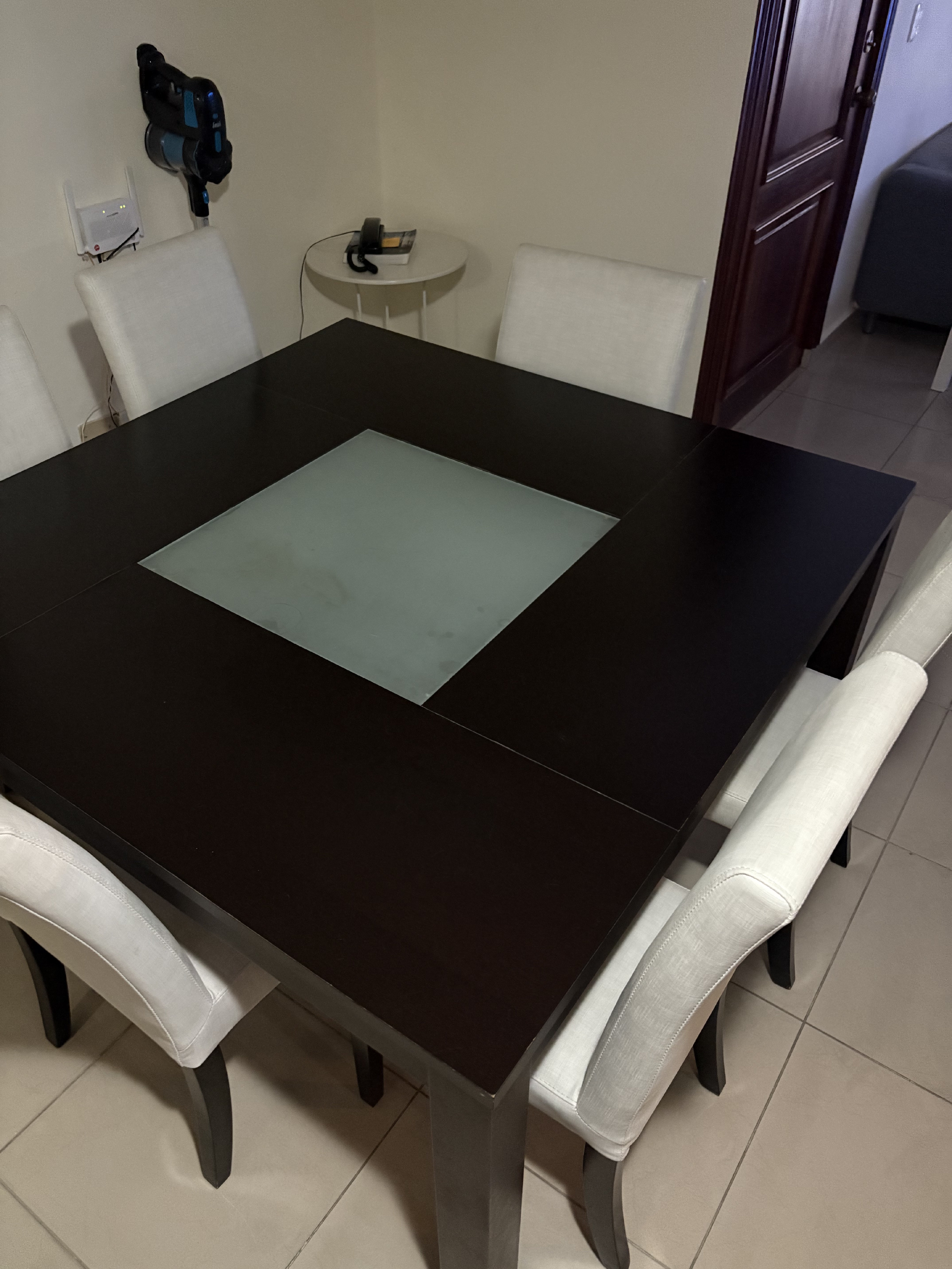 muebles y colchones - Comedor de seis sillas. 0