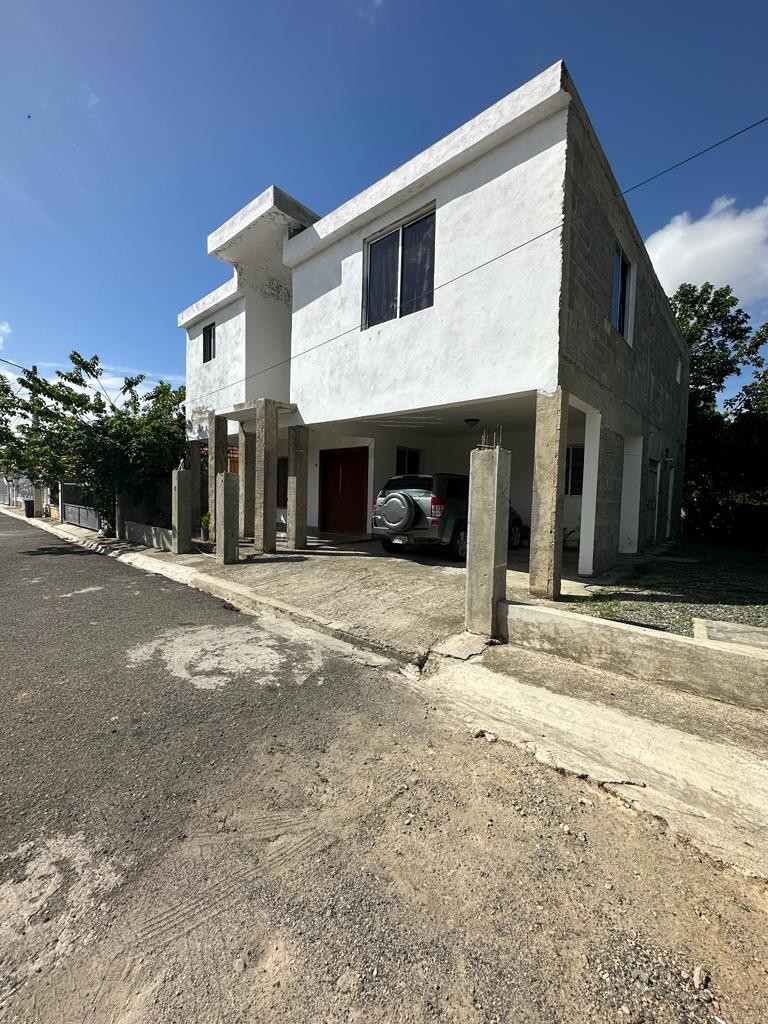 casas - Casa en Terminacion Ubicada en Urbanizacion Cerrada, Gurabo 5