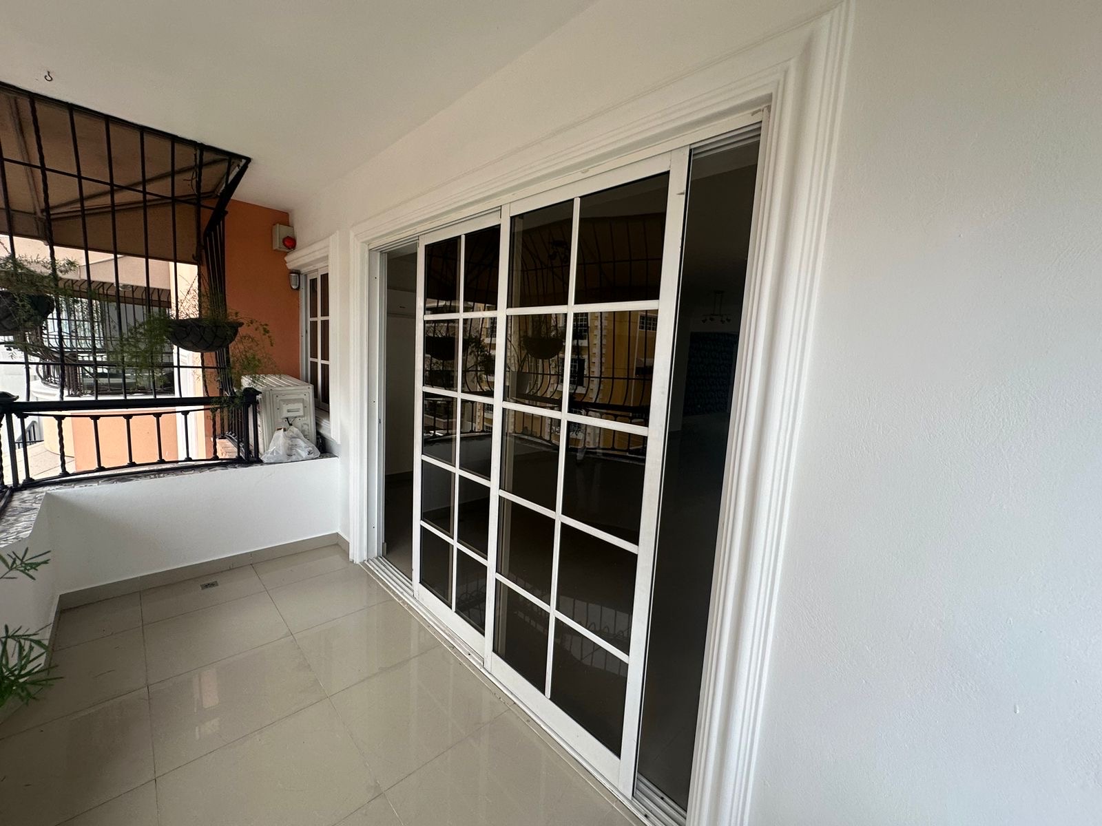 apartamentos - Alquiler de apartamento en Bella Vista! 0