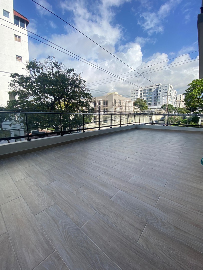 apartamentos - Rento Hermoso Apartamento en Gazcue con Amplia Terraza 0