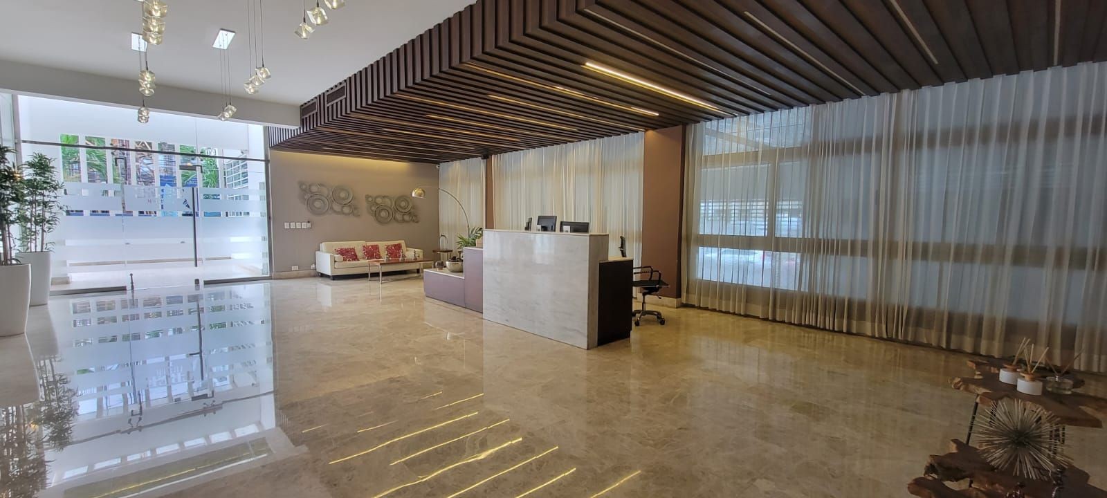 apartamentos - Apartamento en venta de 3habitaciones en La Esperilla !
Buena ubicación y amplio 4