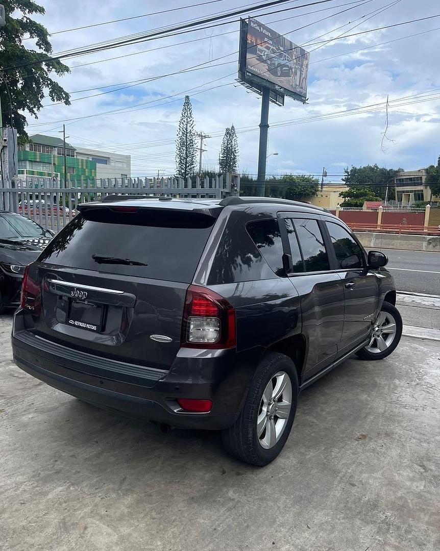 jeepetas y camionetas - JEEP COMPASS LATITUDE 2016 2