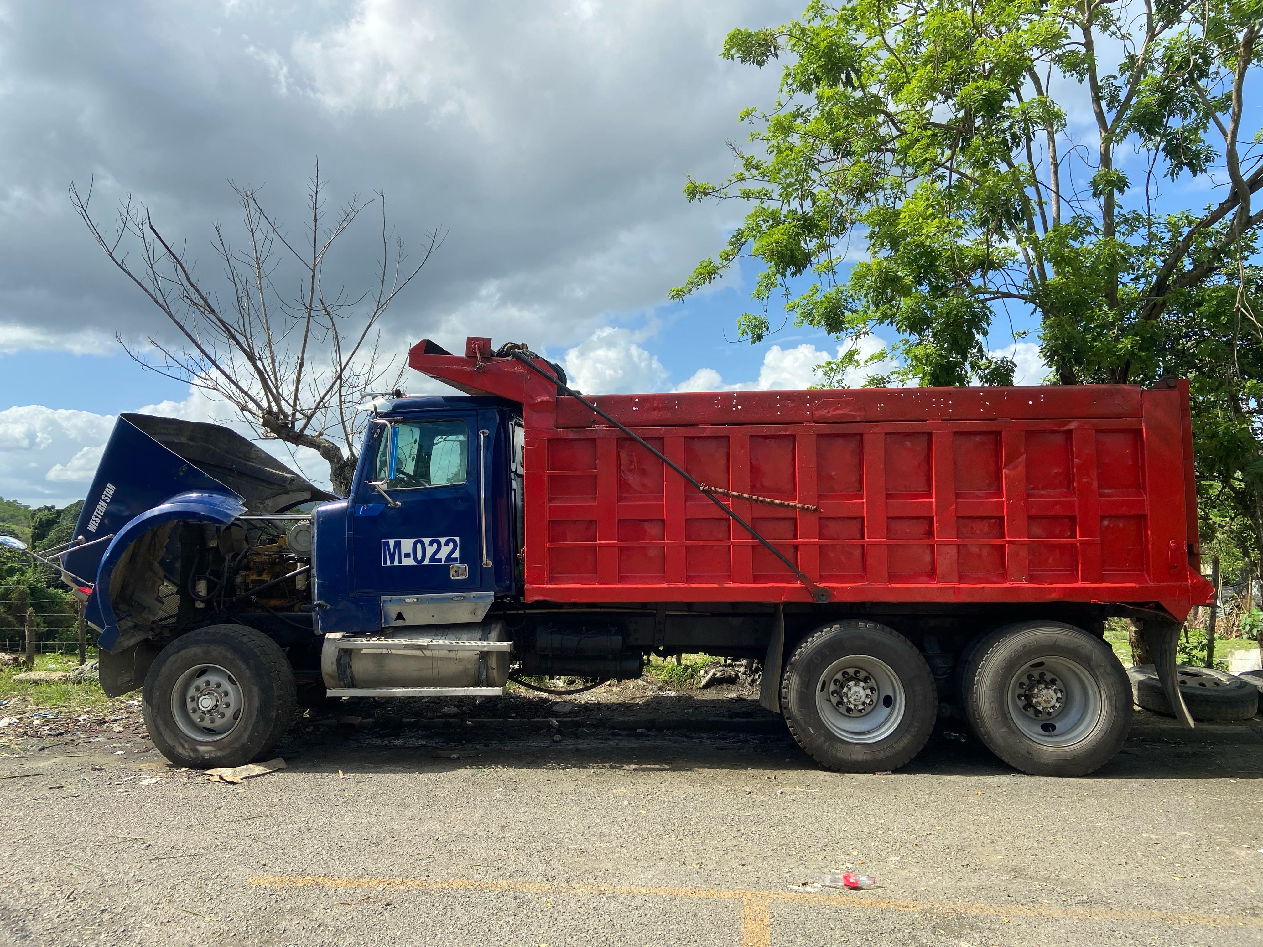 camiones y vehiculos pesados - En venta: Western Star 590 – Año 1998   2