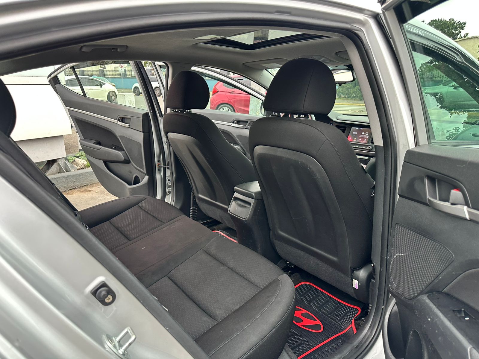 carros - Hyundai Elantra Value 2019 Full 3