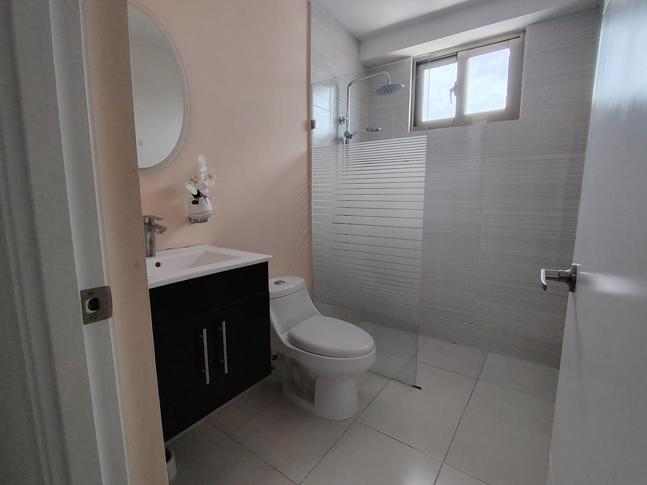 apartamentos - Apartamento en Venta Amueblado en Evaristo Morales 5