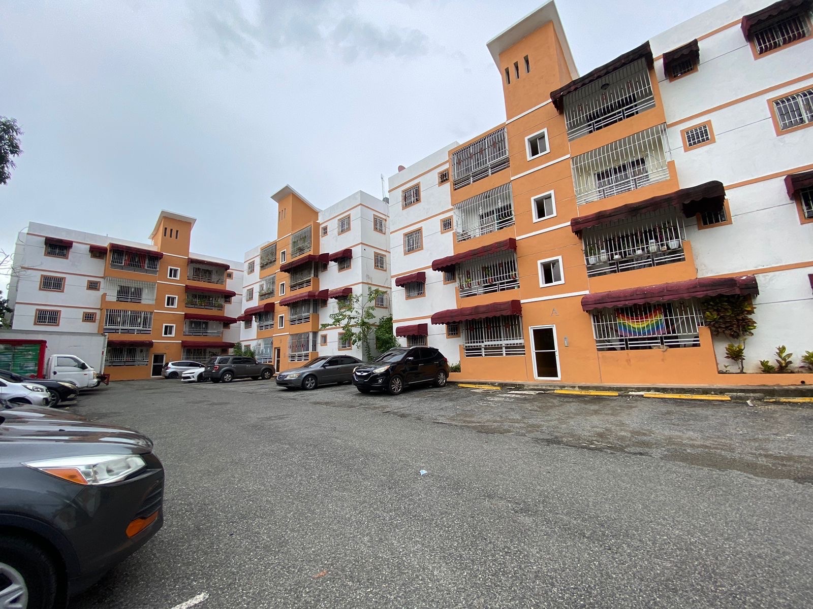 apartamentos - venta de apartamento en el brisal Santo Domingo este 