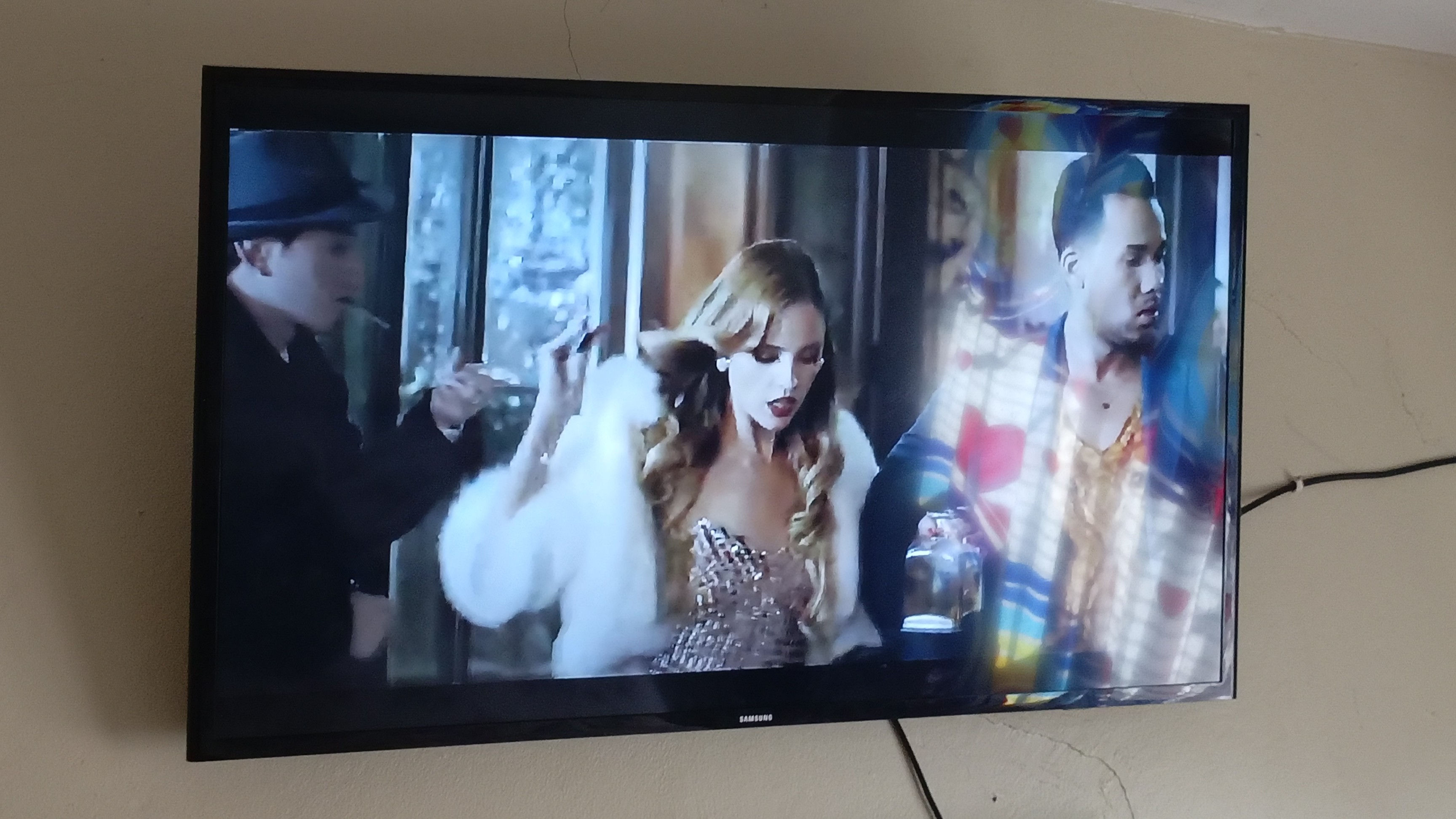 electrodomesticos - SMART TV SAMSUNG 43 PULG. POR CAMBIO DE TAMAÑO 1