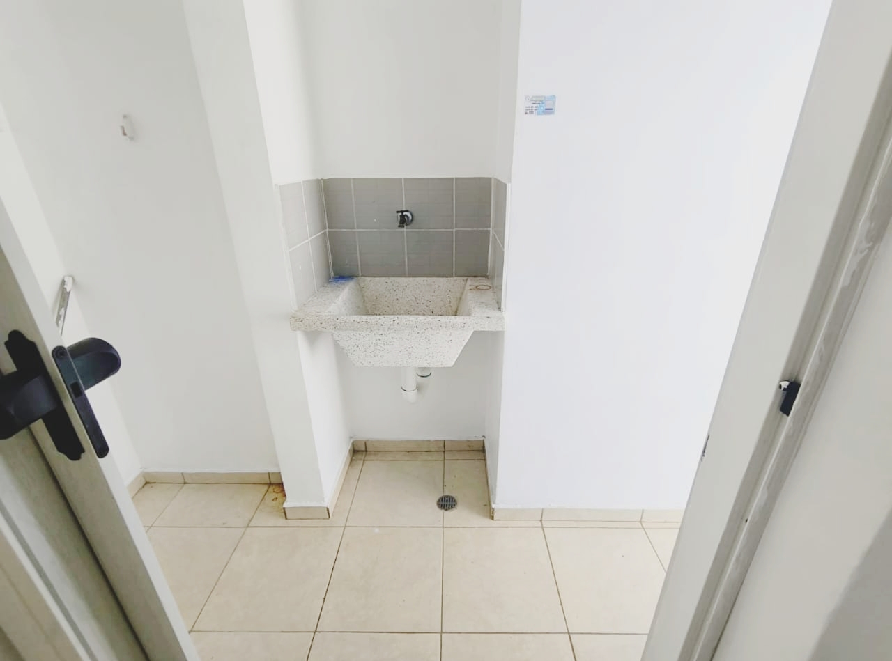 apartamentos - Se Vende Apartamento próximo a la Av. Yapur Dumit (Cuarto Nivel) de 85 mts.  7
