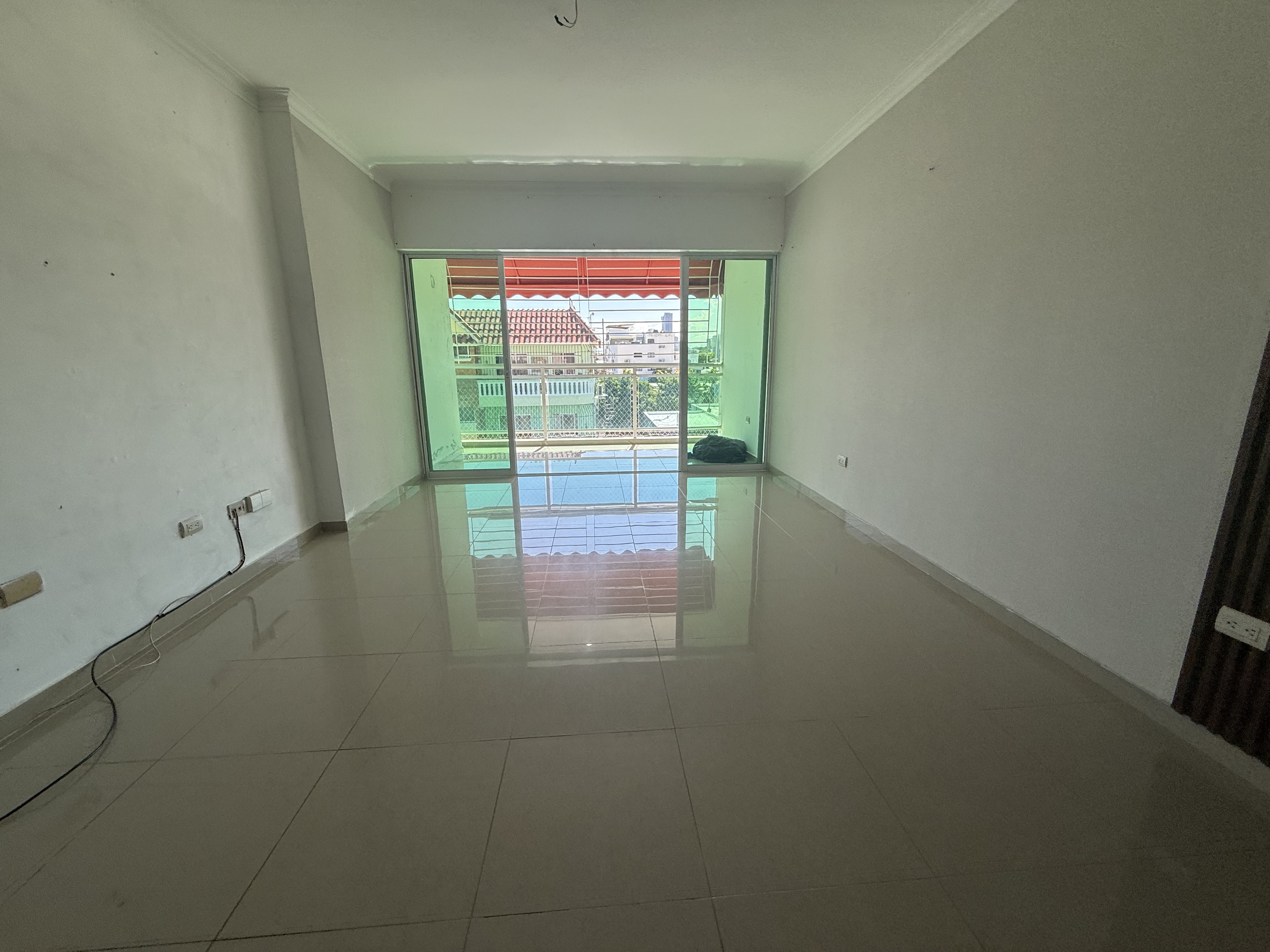 apartamentos - Alquiló independencia klm 7 piso 4 dos hab con su  2