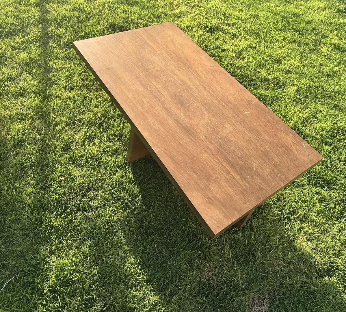 muebles y colchones - Se vende mesa rectangular de madera en RD$8,000 3