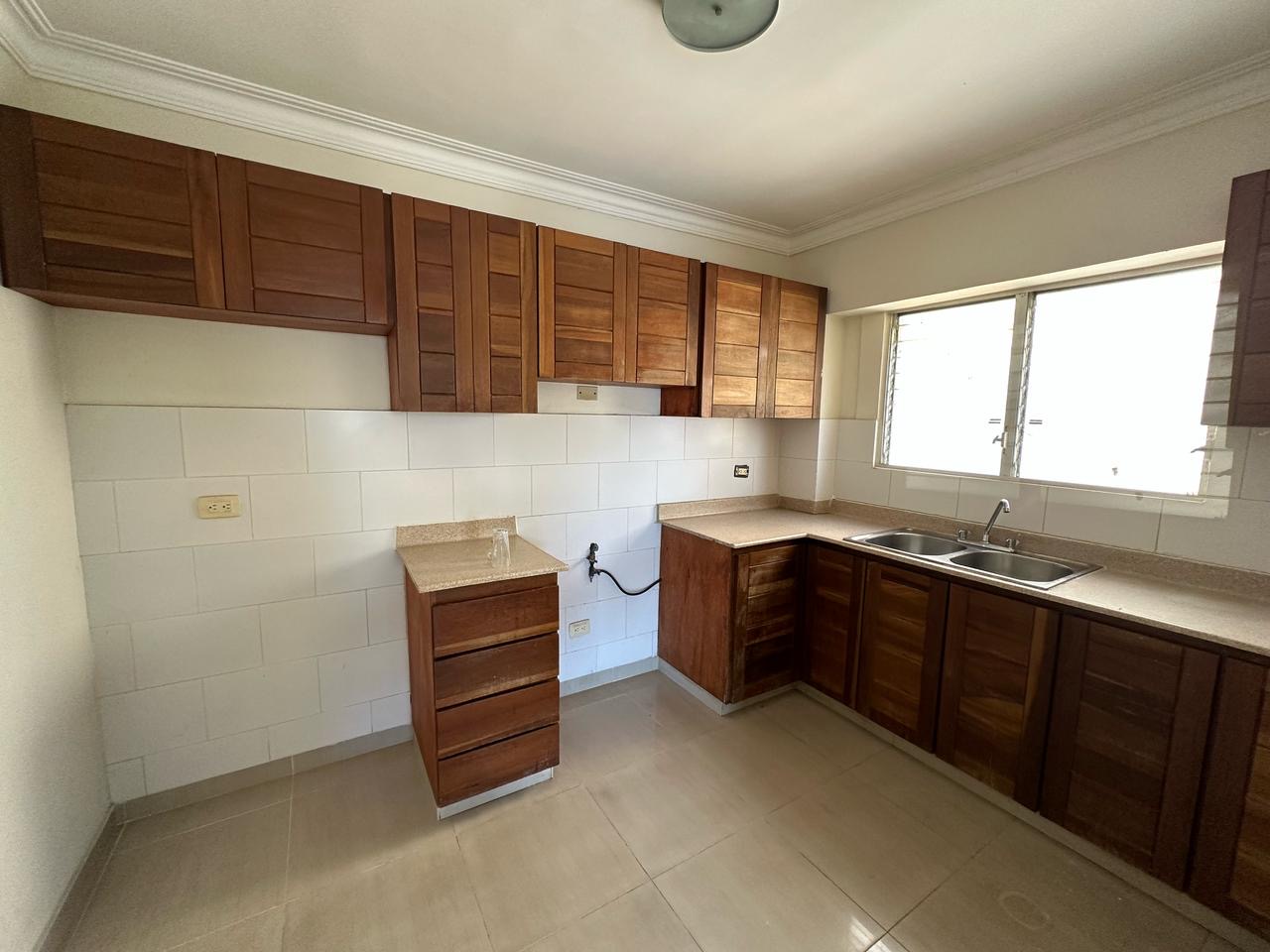 apartamentos - Vendo independencia tercer nivel Jardines del Sur  0