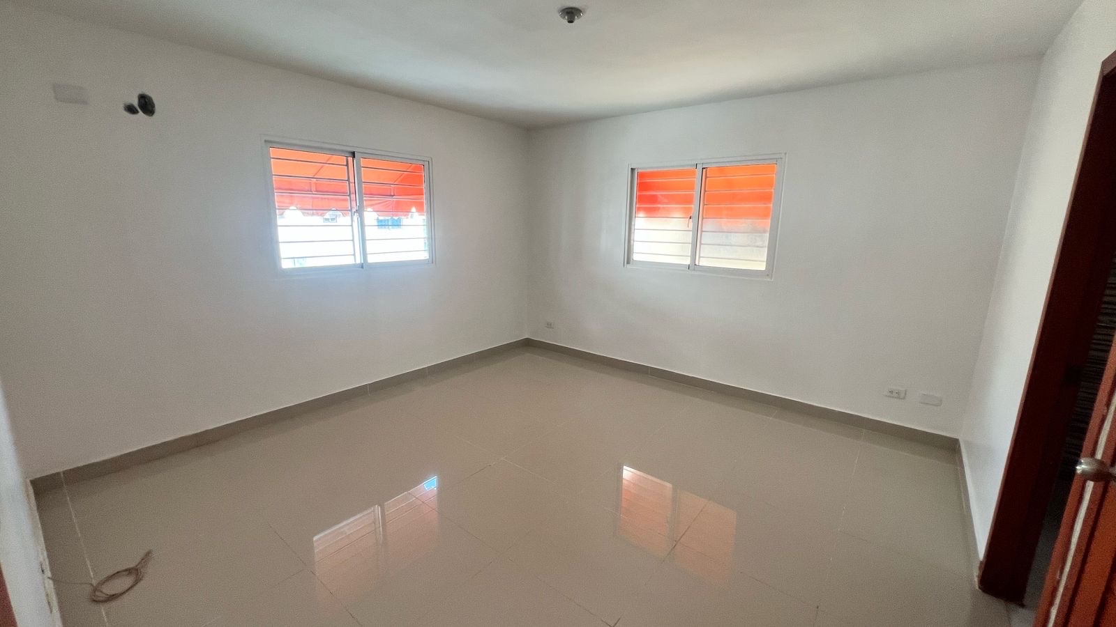 apartamentos - rento apto Autopista de San Isidro con 2 parqueos  4