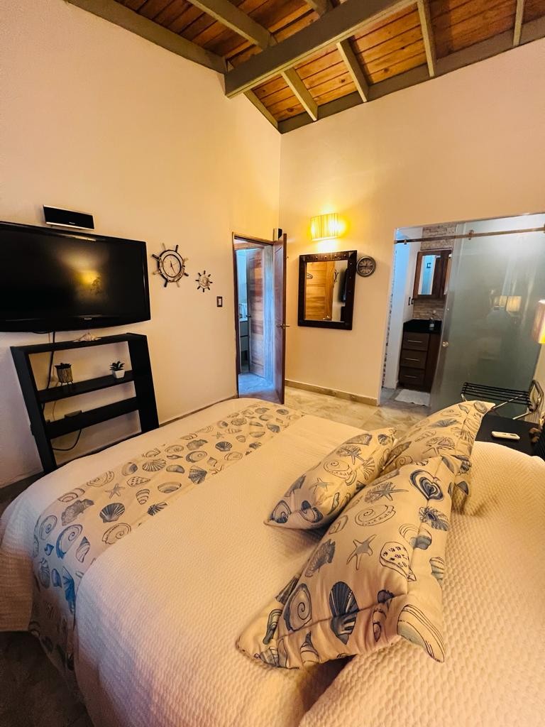 casas vacacionales y villas - ALQUILER DE VILLA EN JUAN DOLIO  5