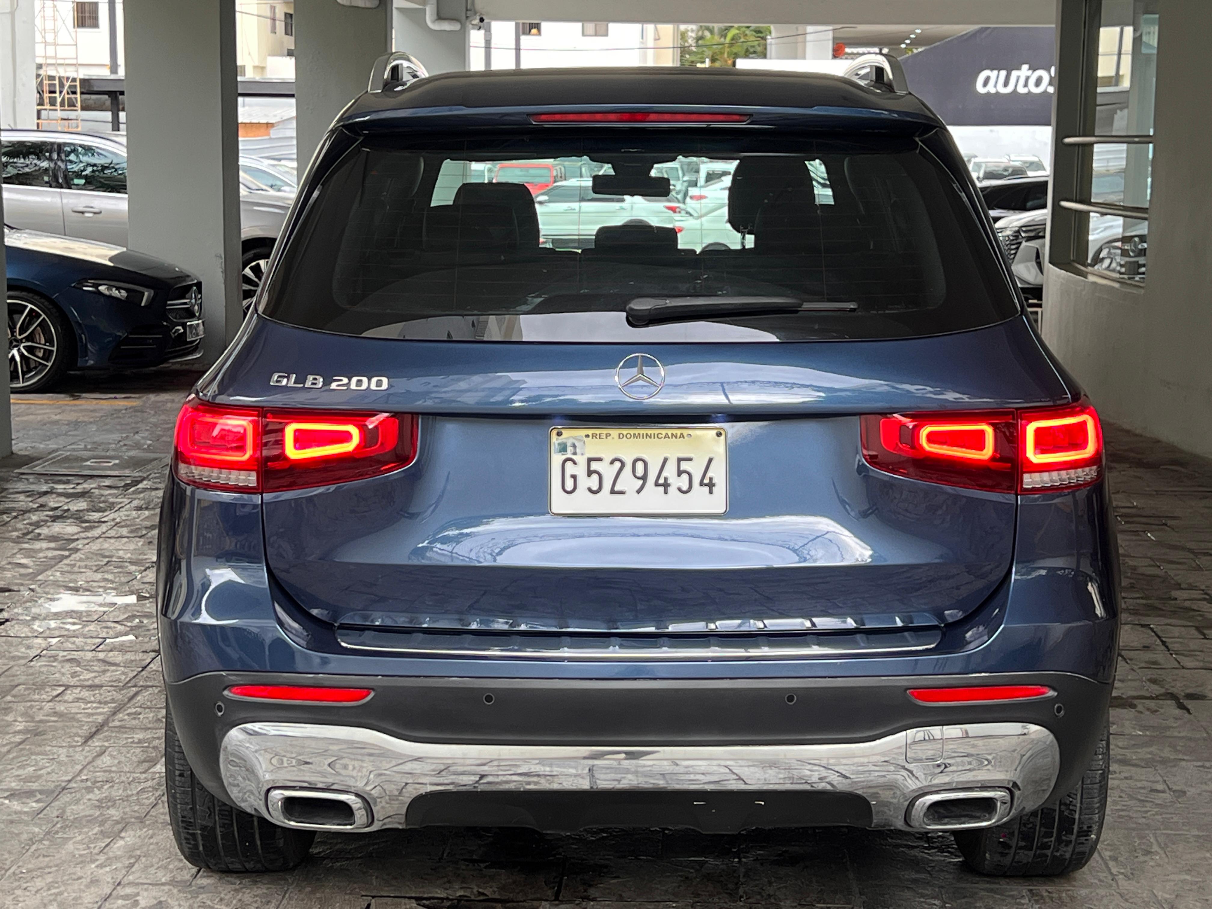 jeepetas y camionetas - Mercedes Benz Clase GLB 200 2020 4
