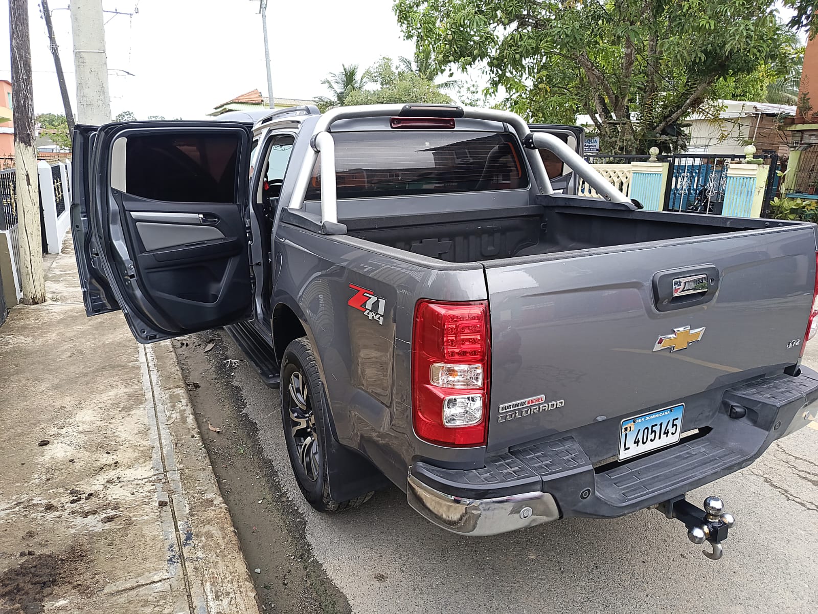 jeepetas y camionetas - CHEVROLET COLORADO 2020 4X4 DIESEL Z71 5