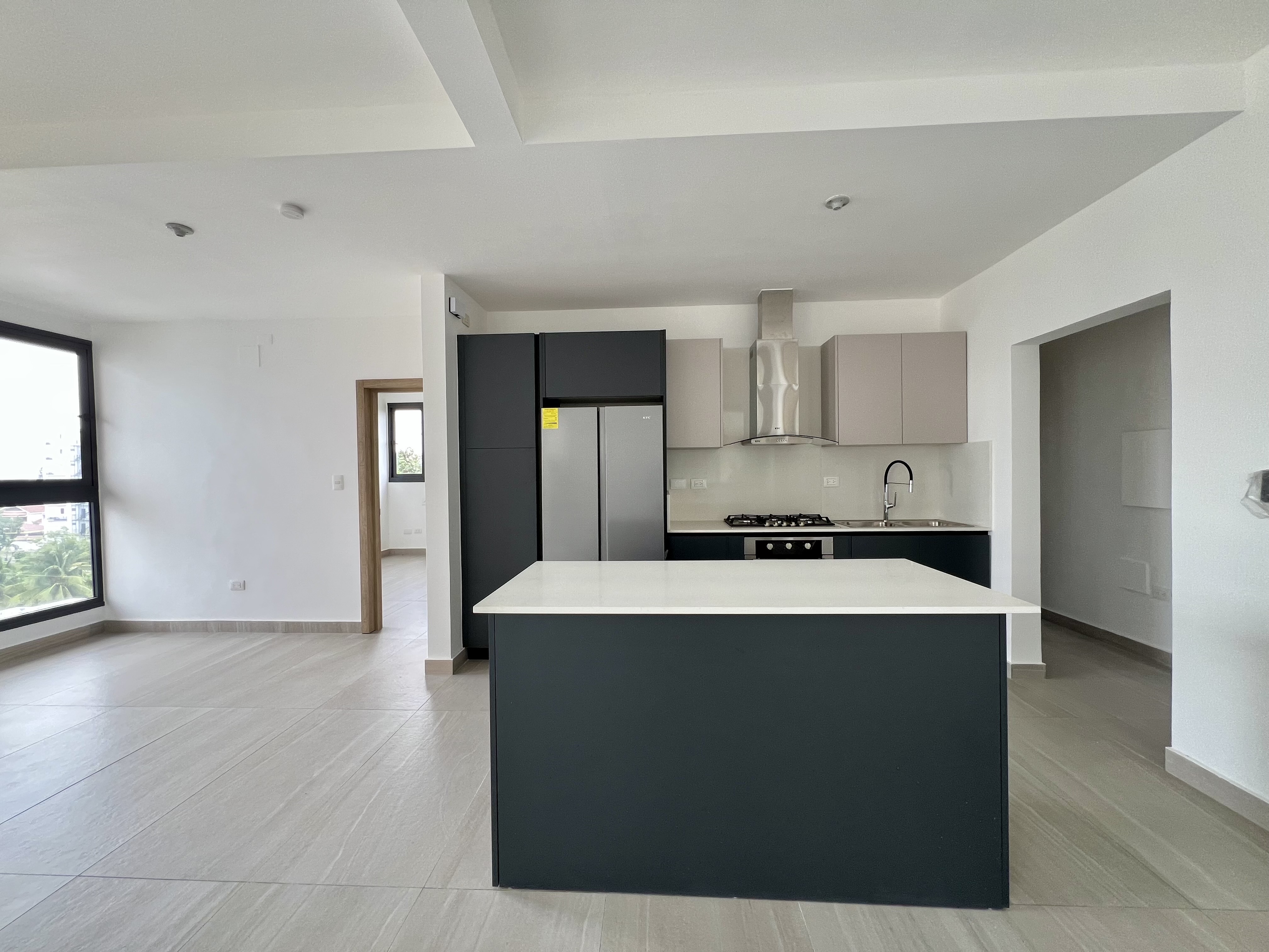apartamentos - Centrico Apartamento en Renta  a solo pasos de La Unión Medica y Agora Santiago 4