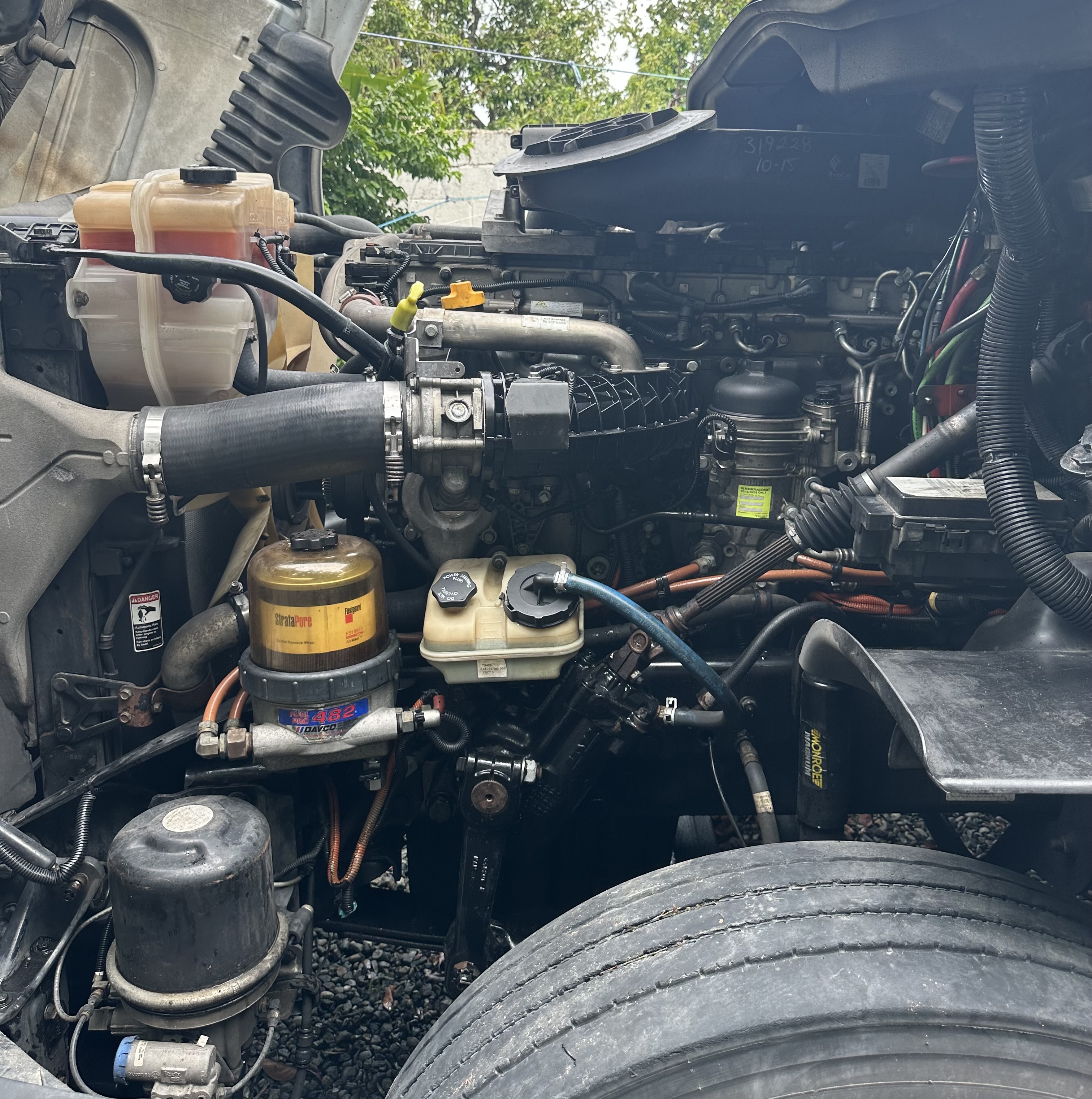 camiones y vehiculos pesados - Freightliner Cascadia 125 2014 6